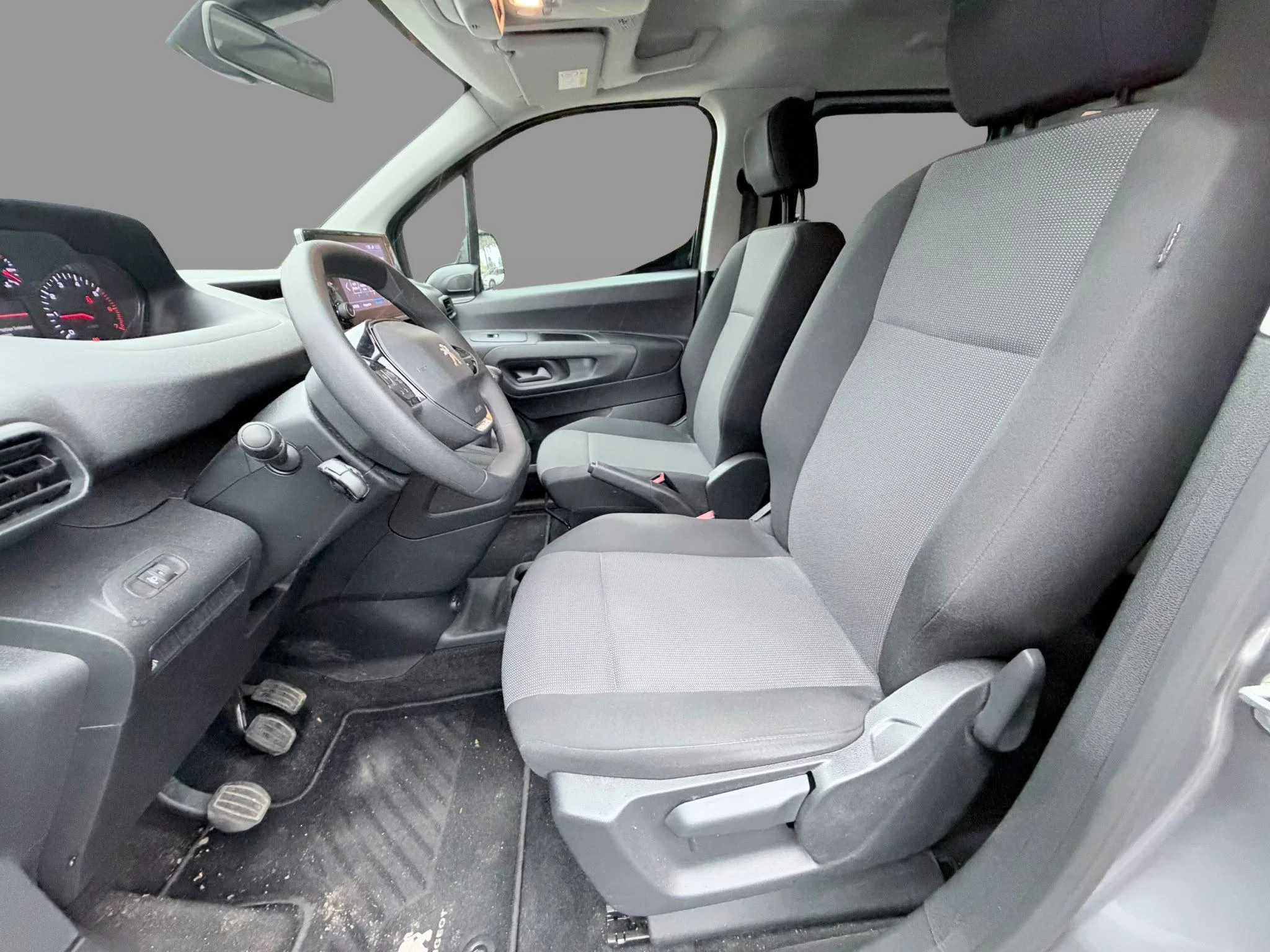 Peugeot-Rifter-image-6