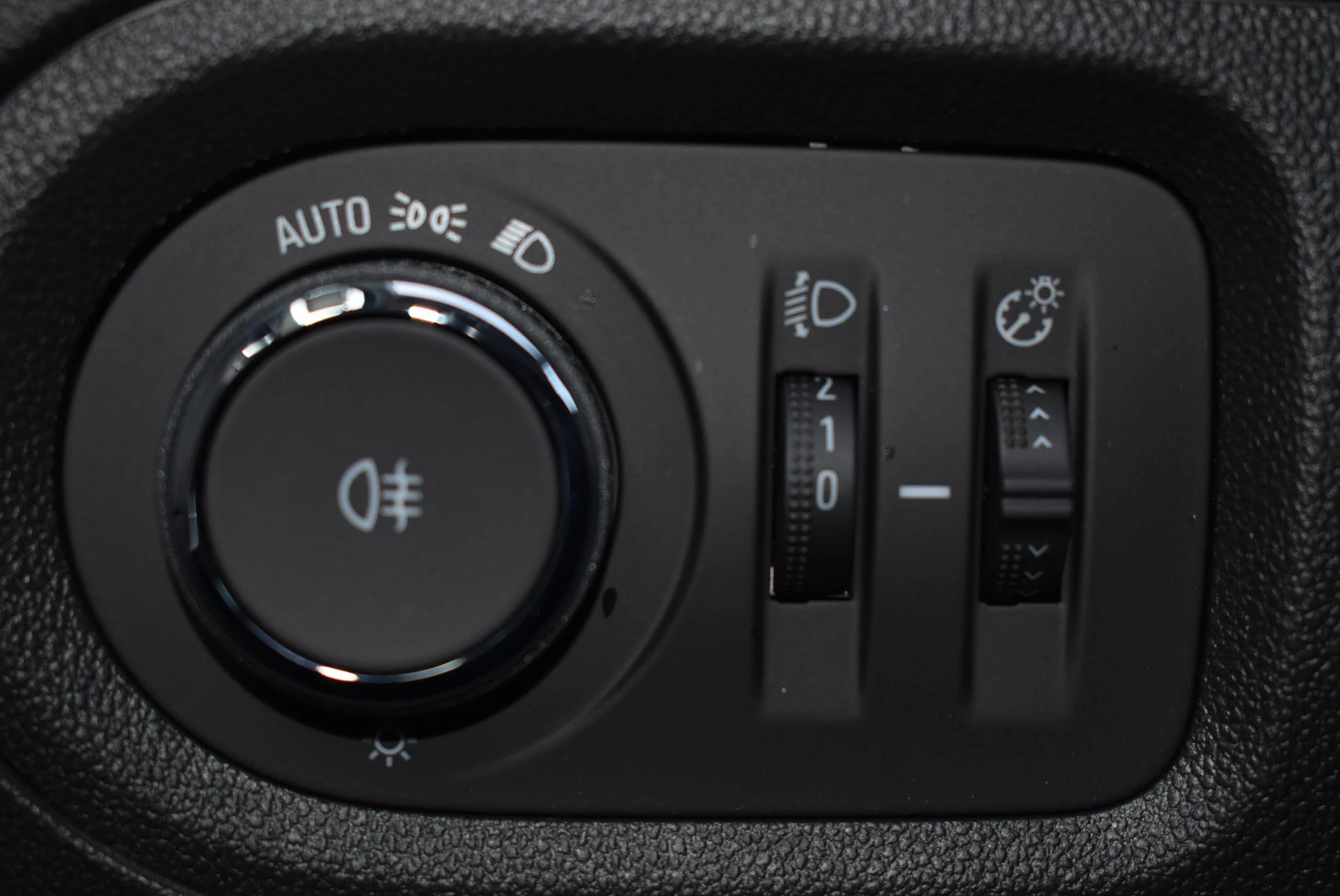 Opel-Grandland-image-19