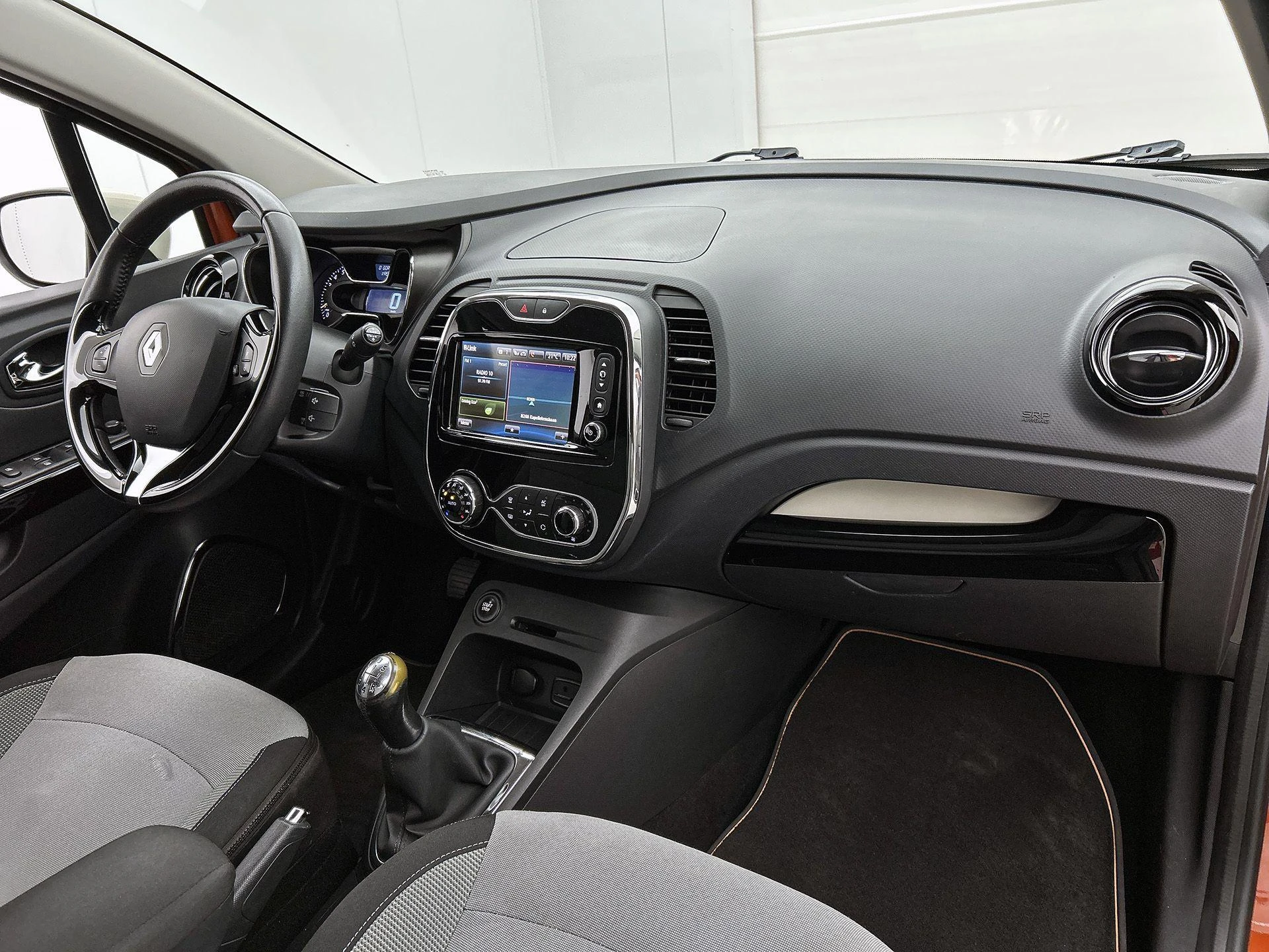 Renault-Captur-image-18