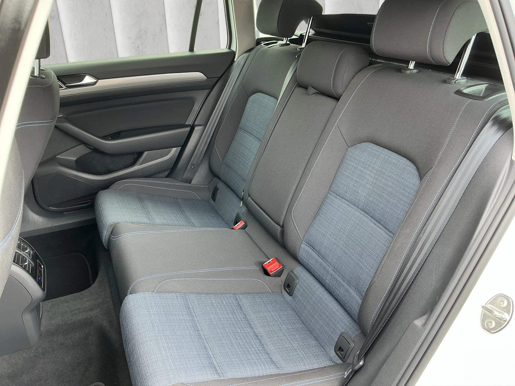 Volkswagen Passat Variant GTE BUSINESSPKT*AHK*LED*LMF