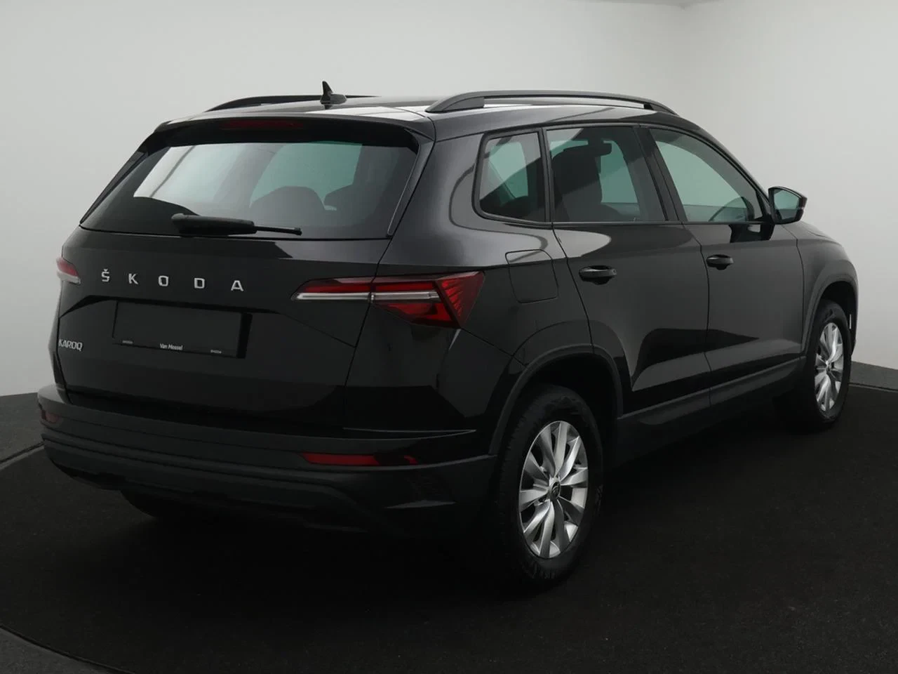 Škoda Karoq Karoq Clever 1.0 TSI 110PK *NAVI*BLTH*CRUISE*APP CONNECT*VERDUISTERDE RAMEN*CAMERA*..