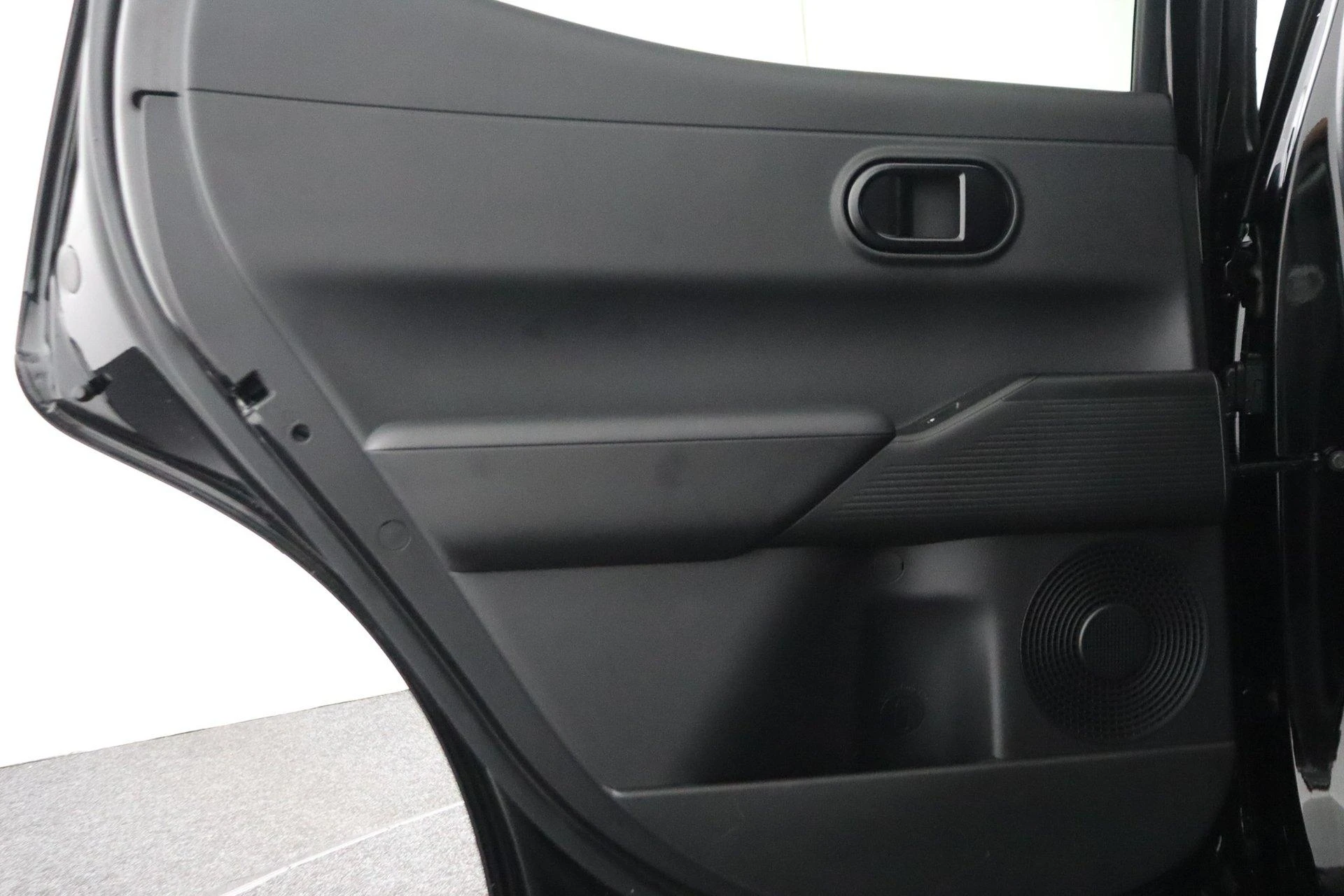 Hyundai-IONIQ 3-image-36