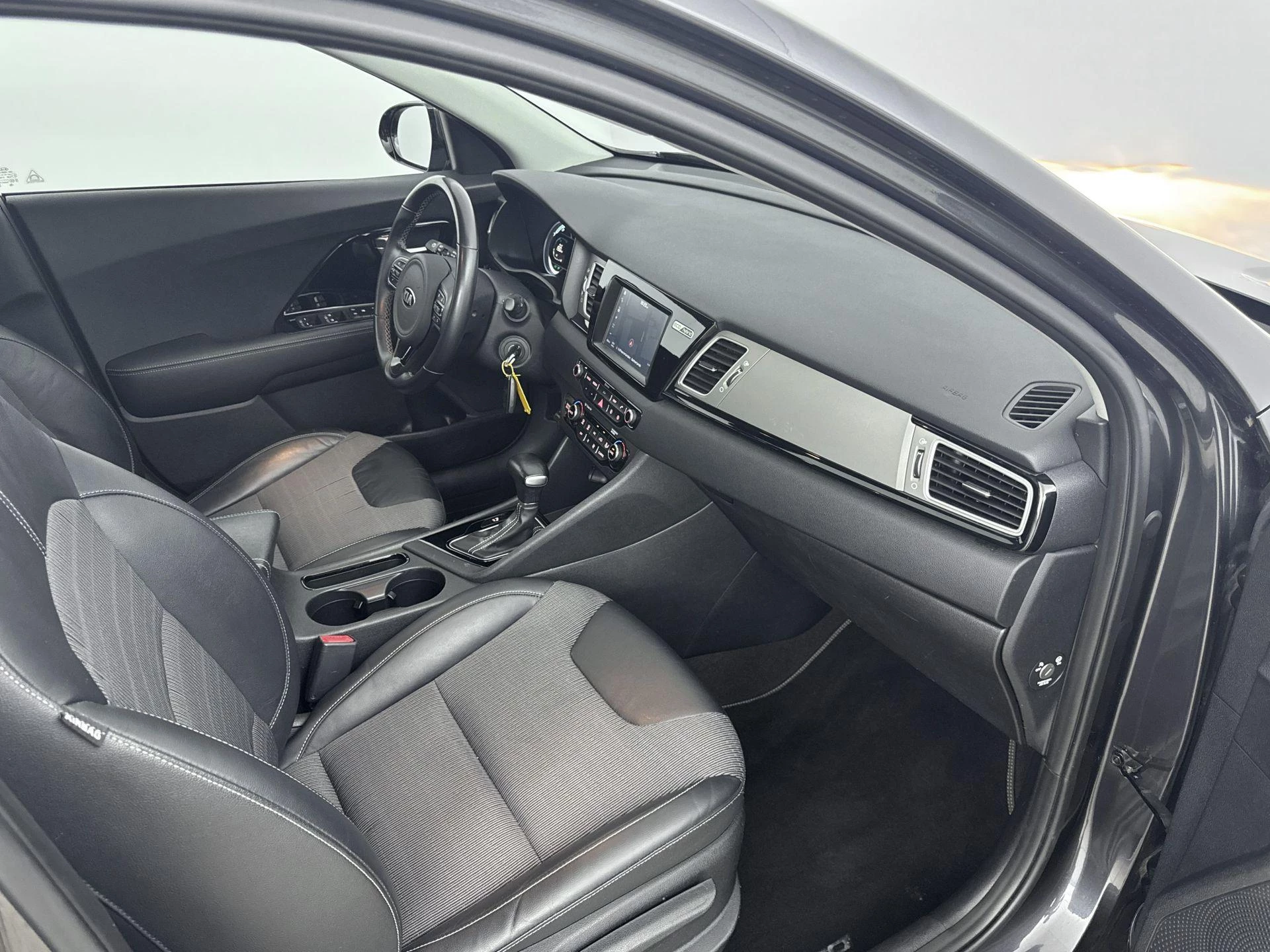 Kia Niro 1.6 GDi 140Pk Hybrid First Edition