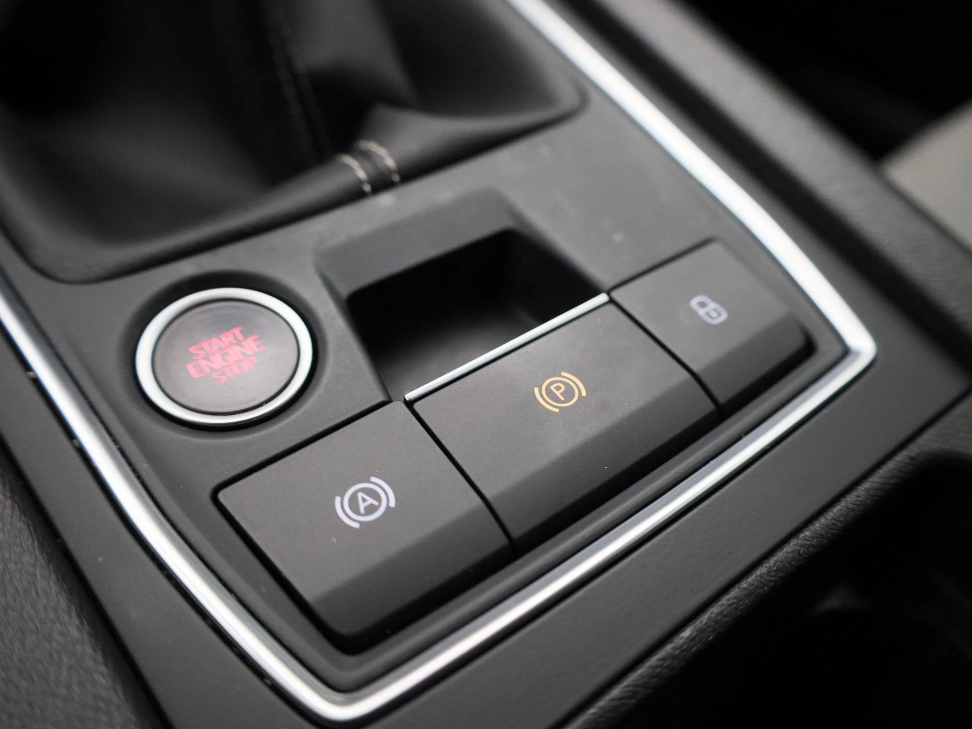 SEAT-Leon-image-23
