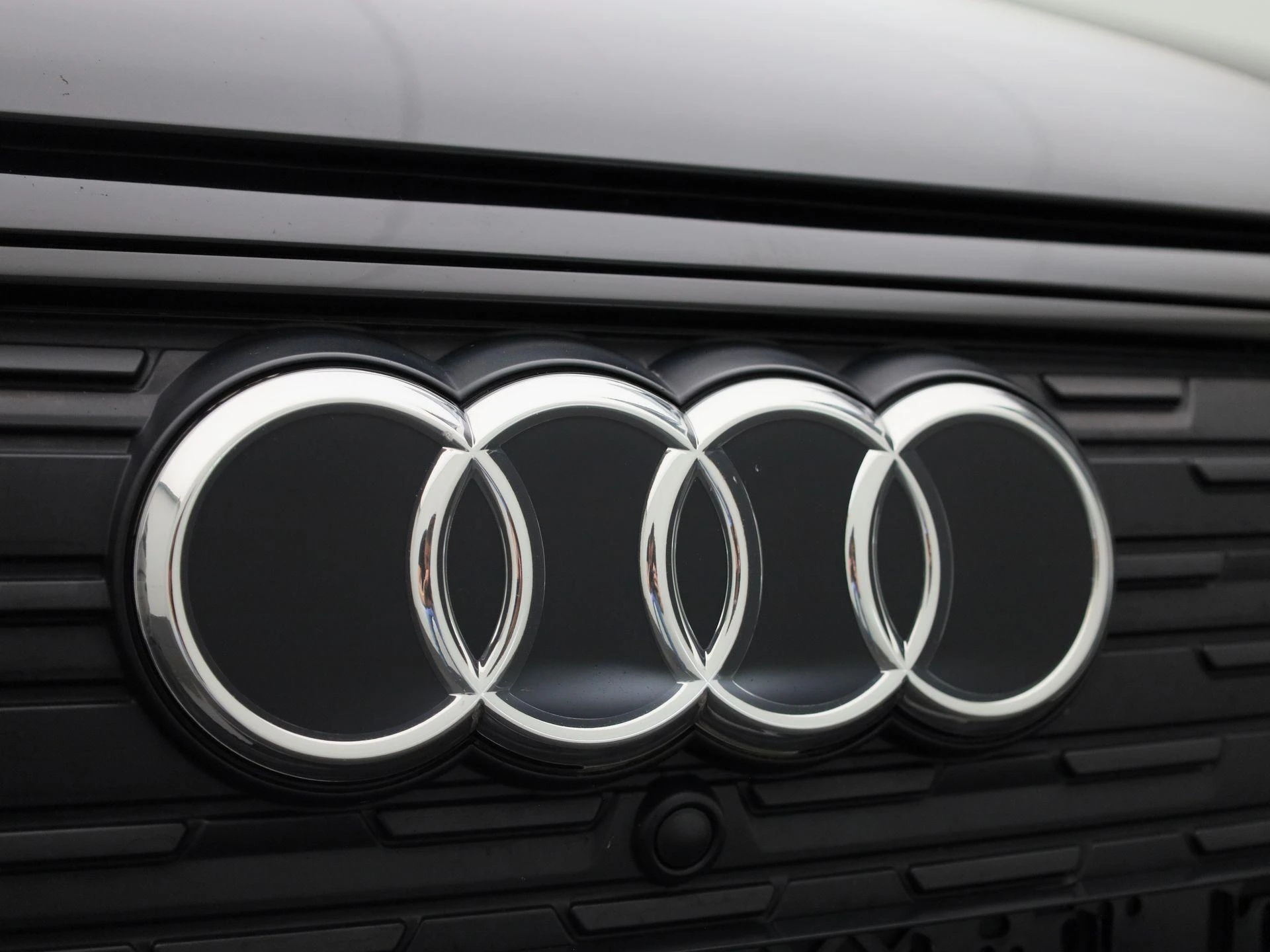 Audi-Q4 e-tron-image-41