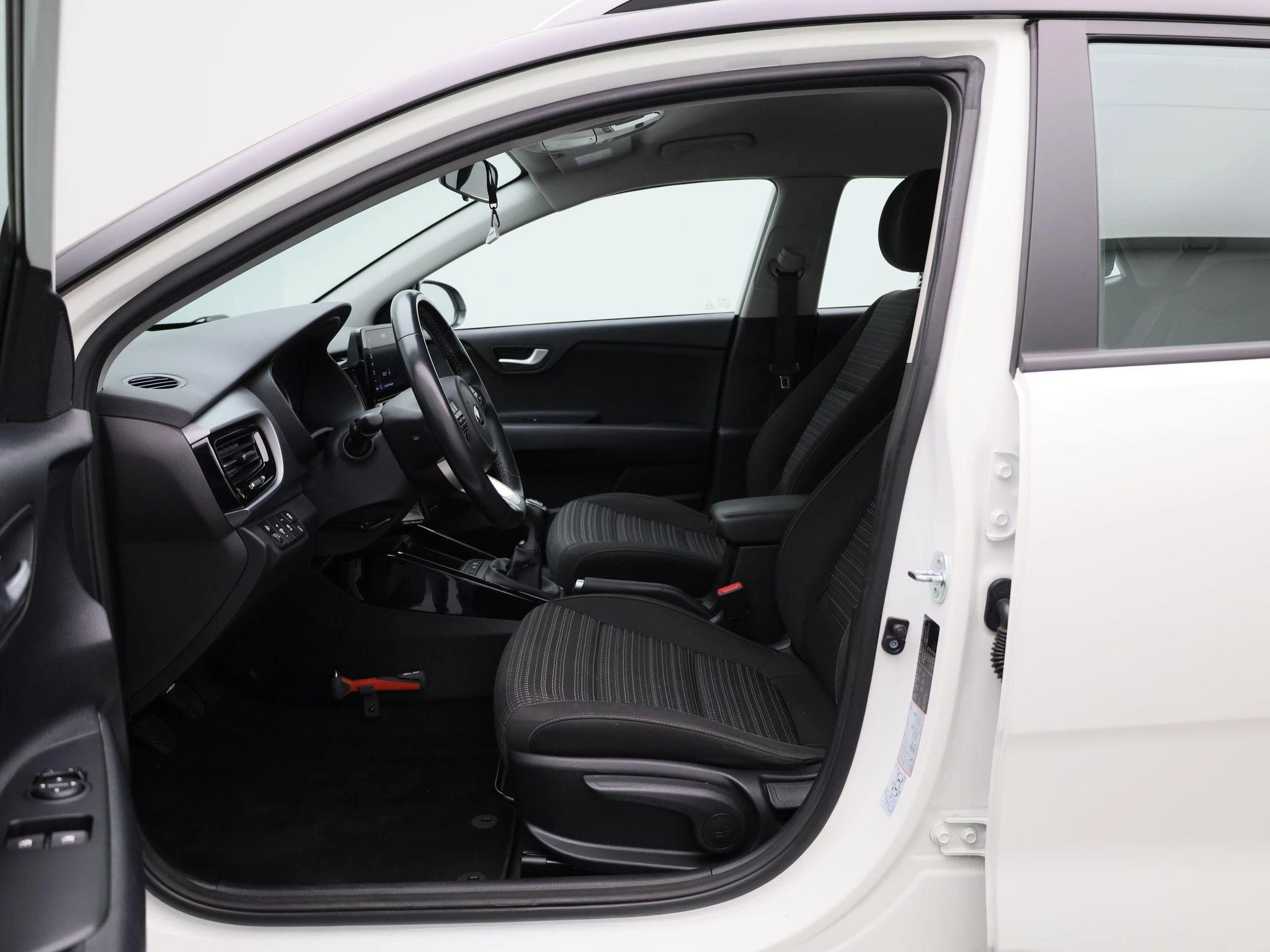 Kia-Stonic-image-9