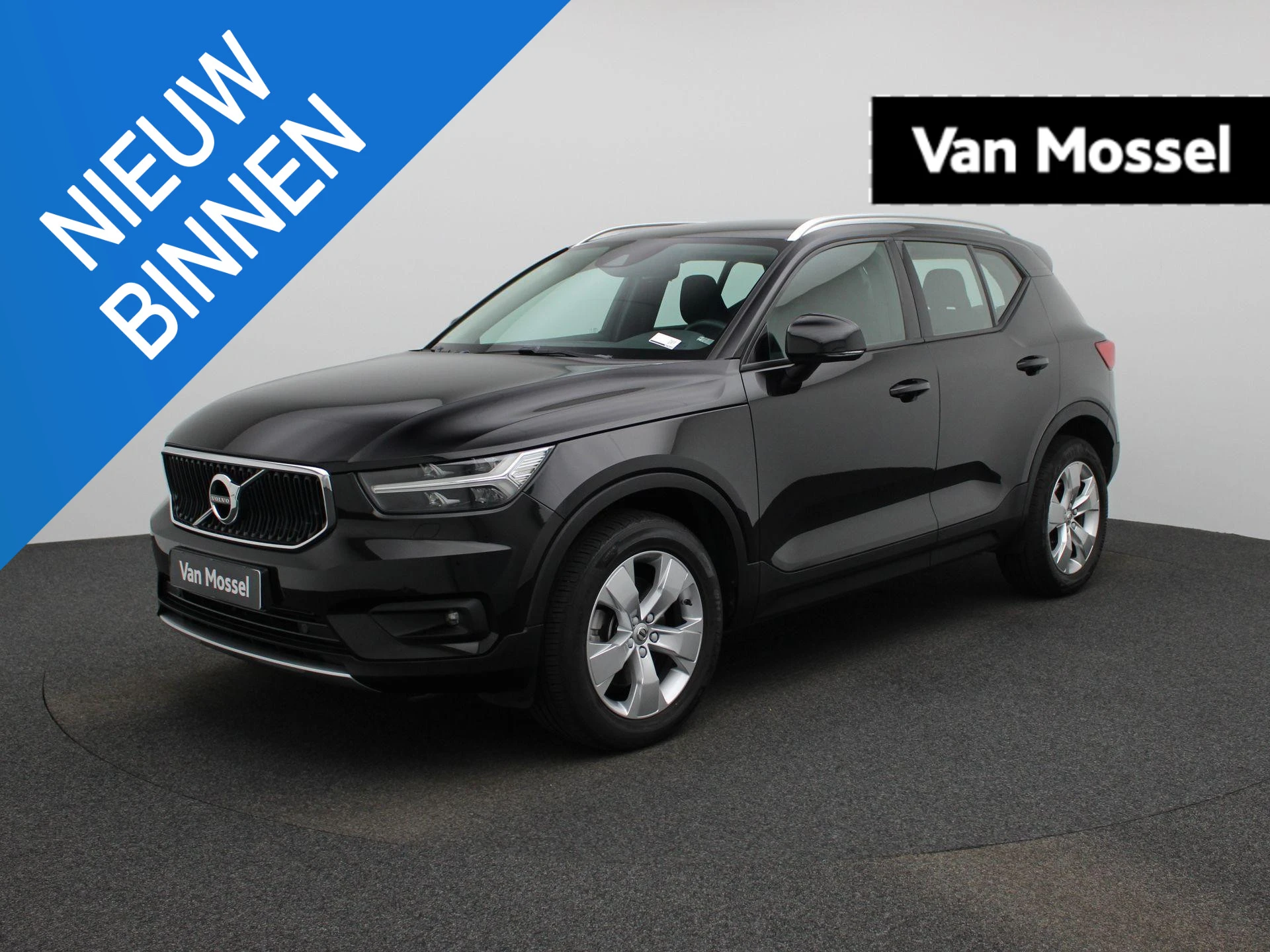 Volvo-XC40-image-0