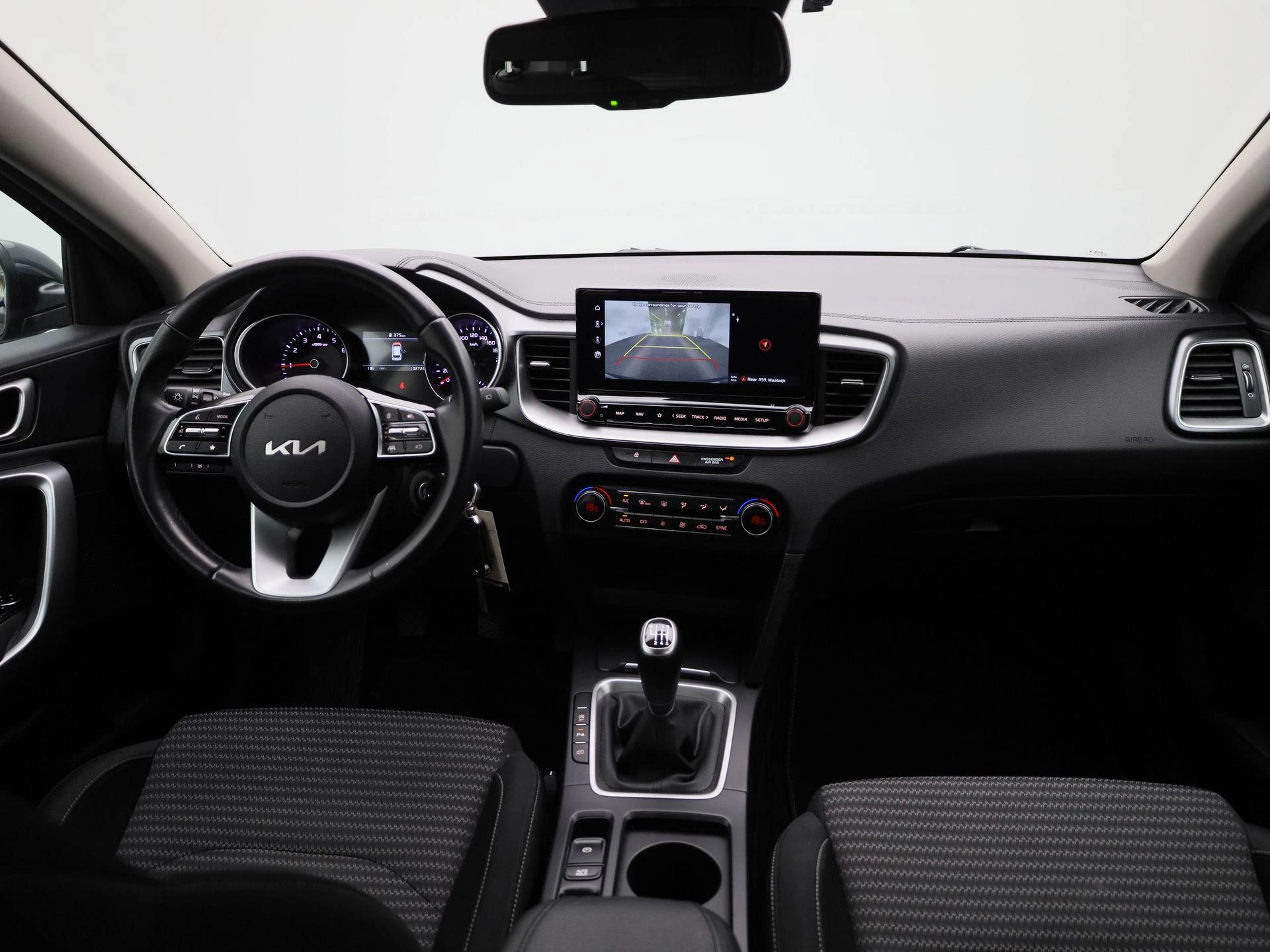 Kia-Ceed Sportswagon-image-31