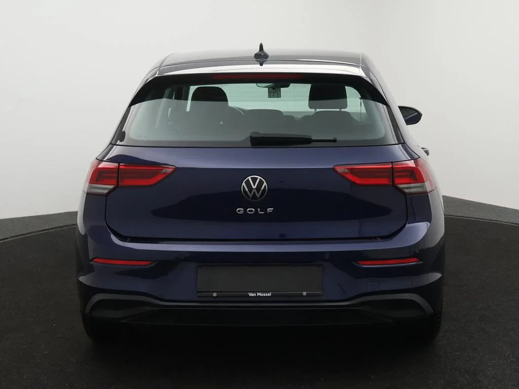 Volkswagen-Golf-image-3