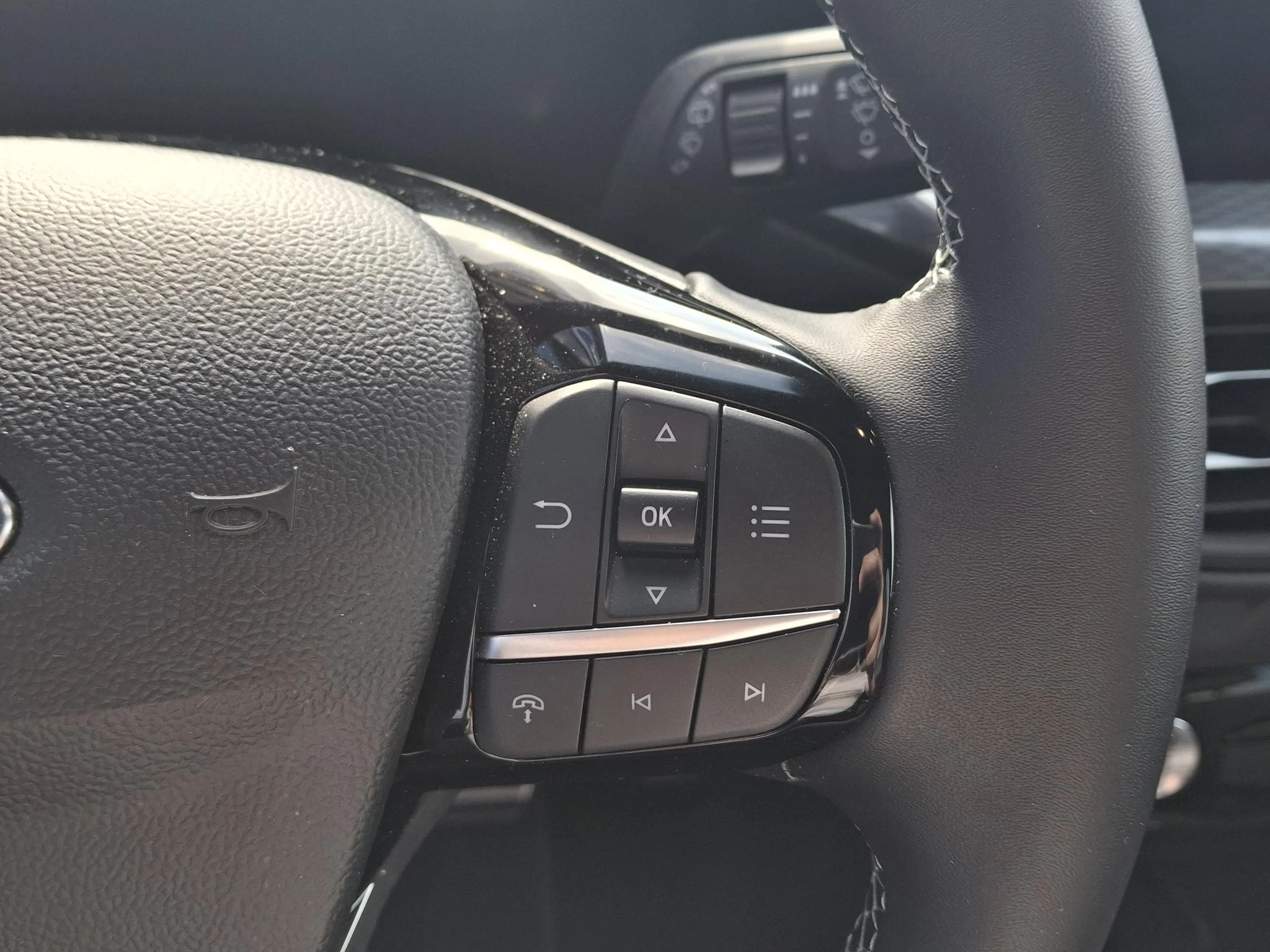 Ford-Kuga-image-17