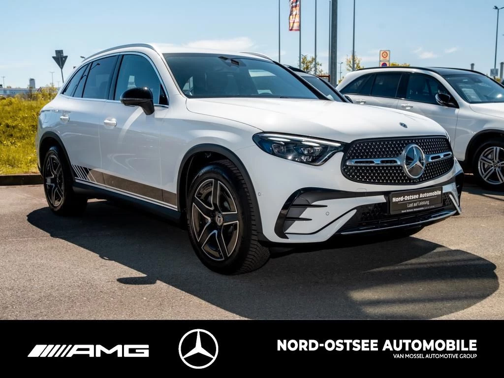 Mercedes-Benz GLC 200 4M EDITION AMG MEMORY 360 AHK NAVI TEMPO AMG Line