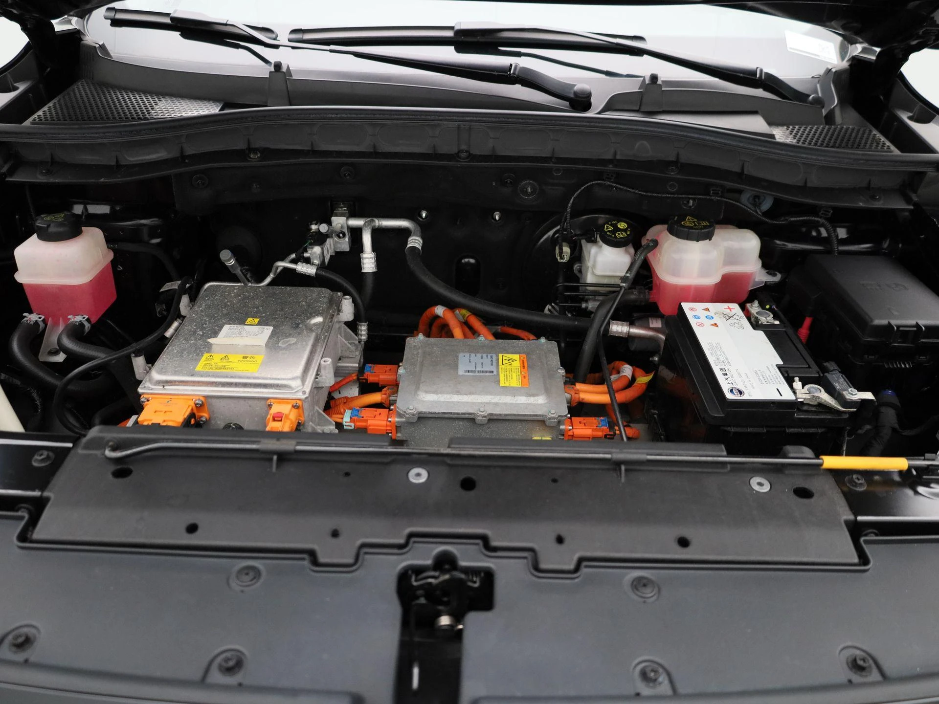 MG ZS EV - 33