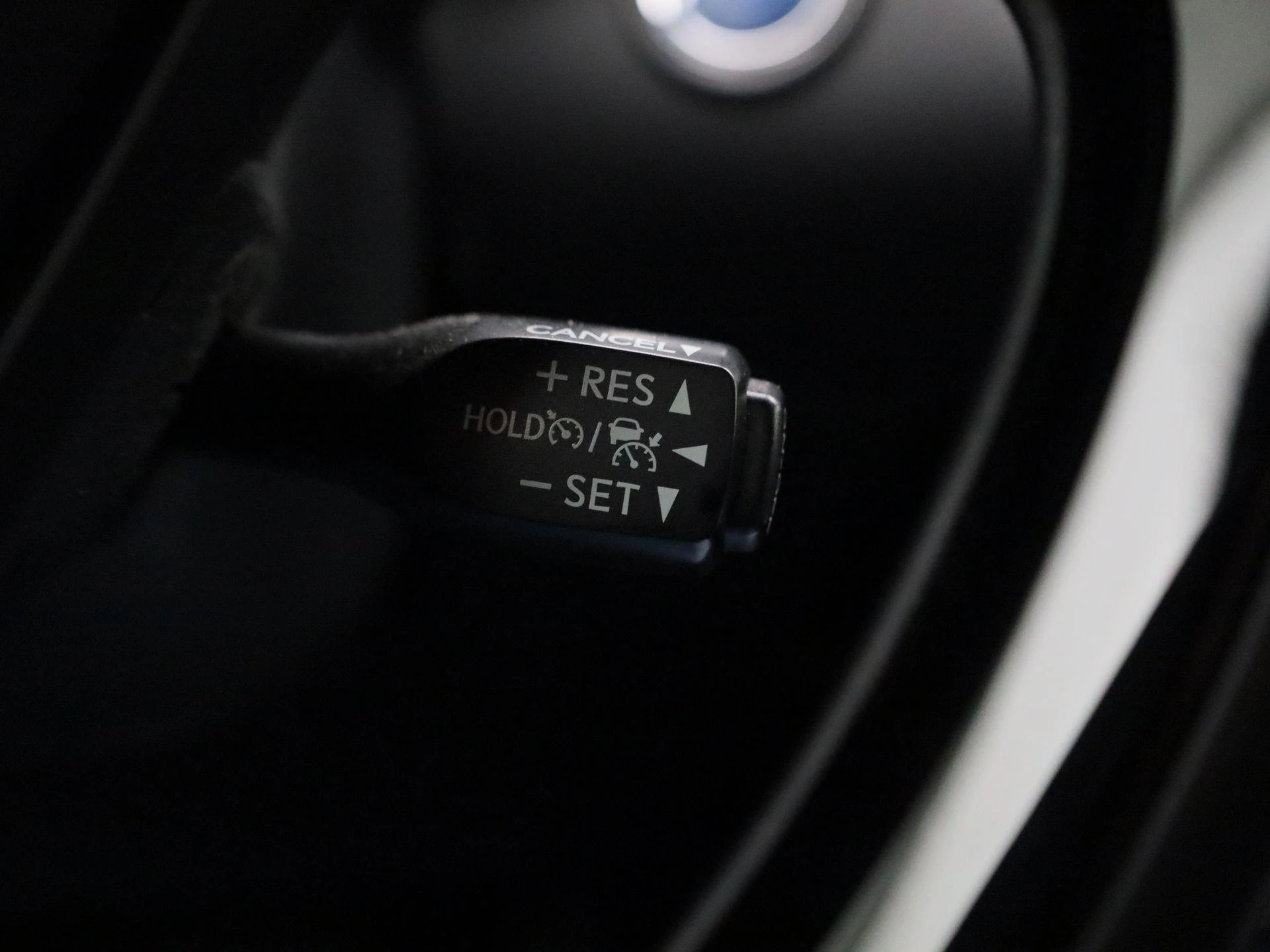 Toyota-C-HR-image-22