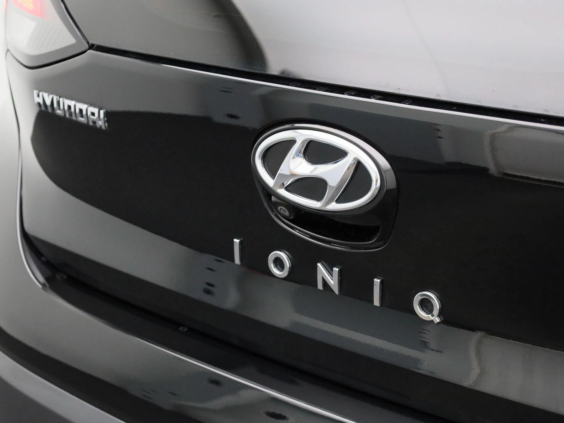 Hyundai-IONIQ-image-45