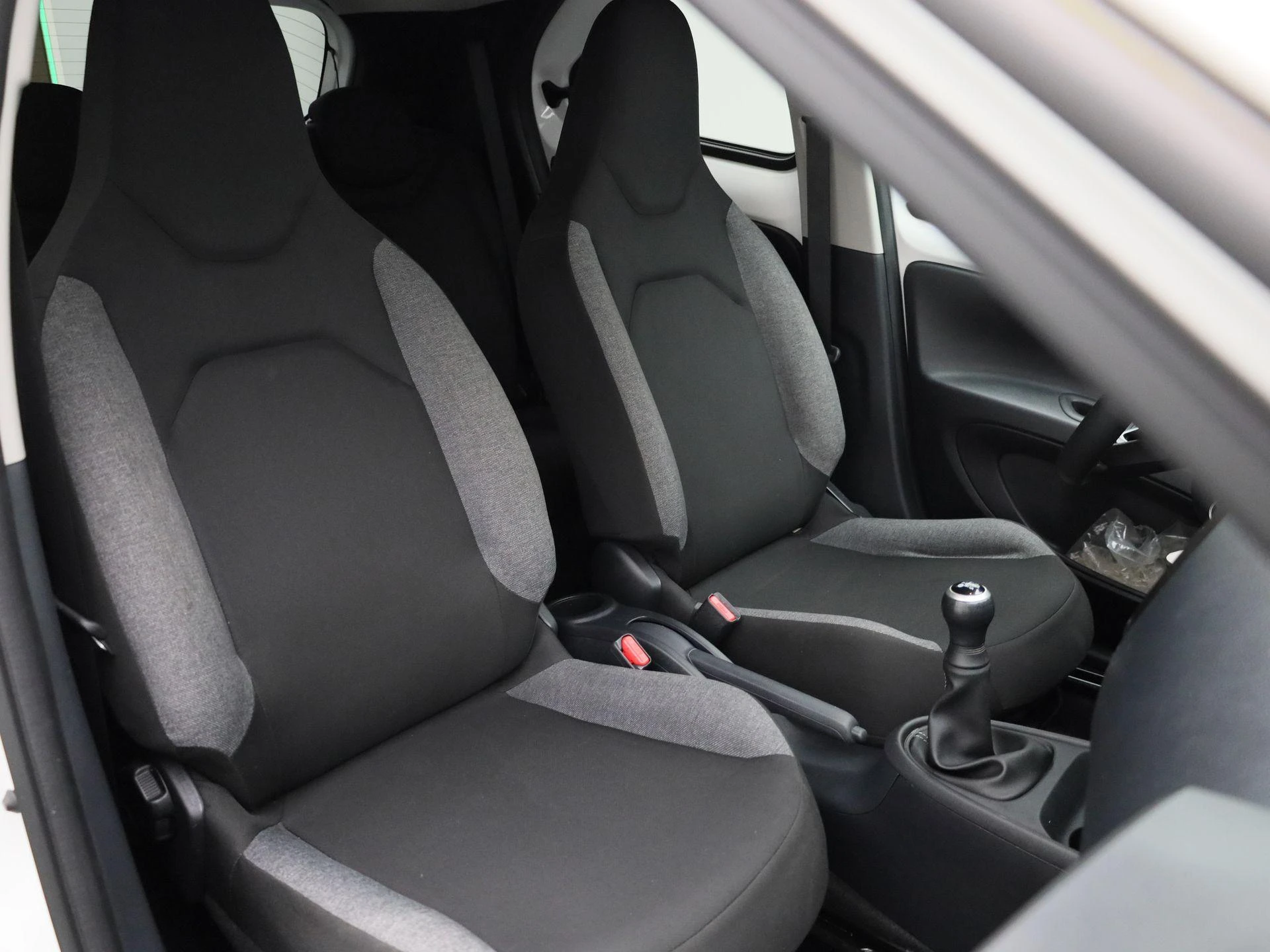 Toyota-Aygo-image-30