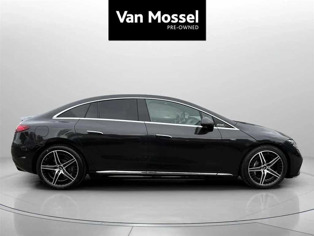 Mercedes-Benz-EQE-image-3