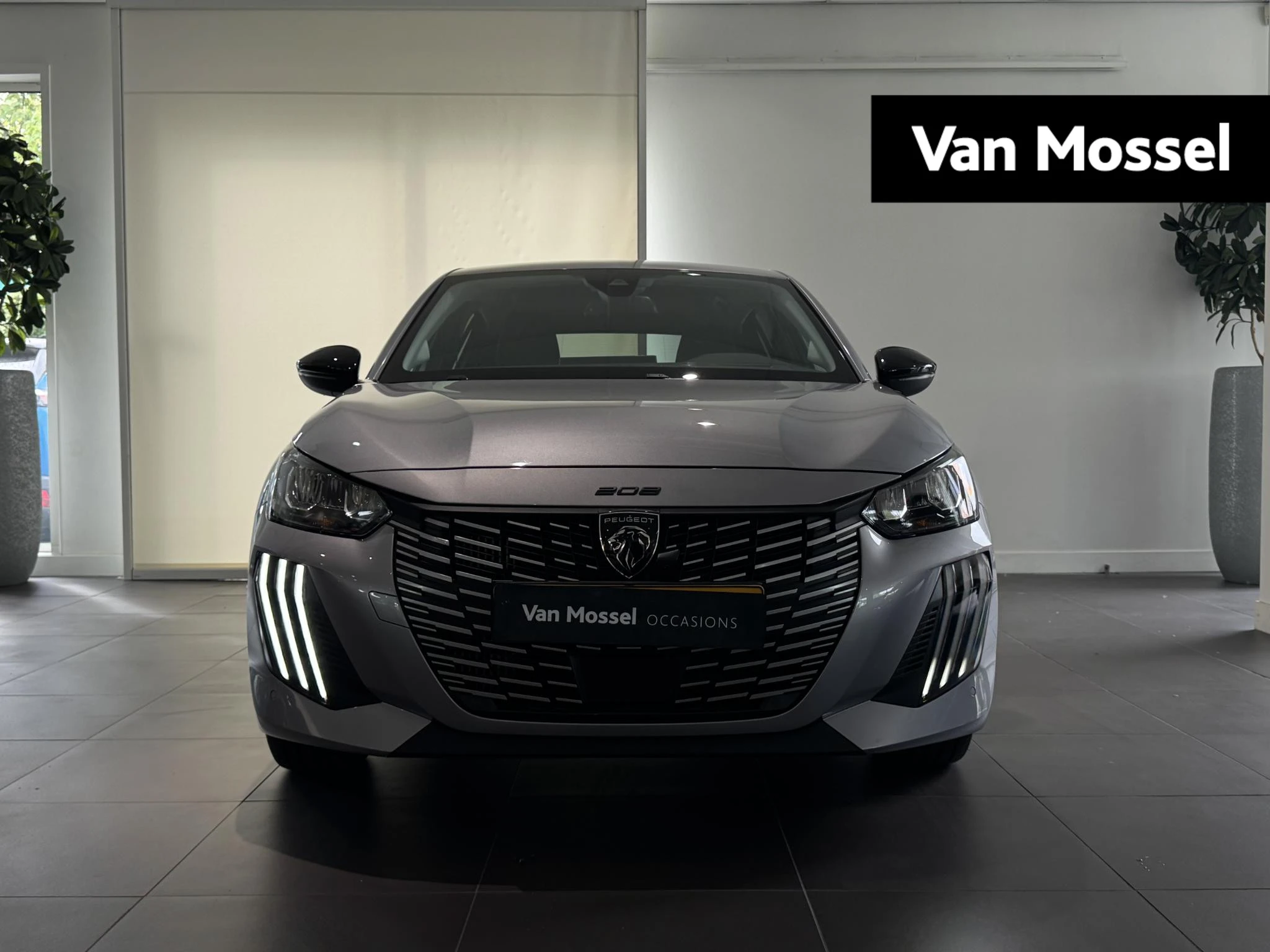 Peugeot-208-image-0