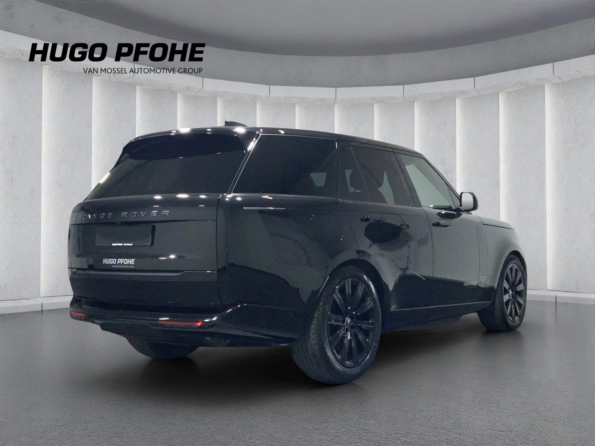 Land Rover-Range Rover-image-1