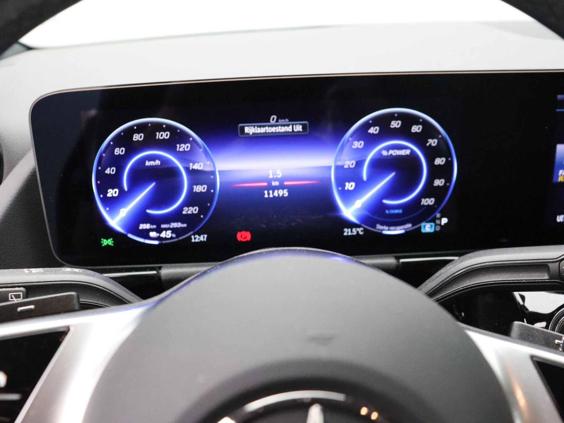 Mercedes-Benz-EQA-image-10