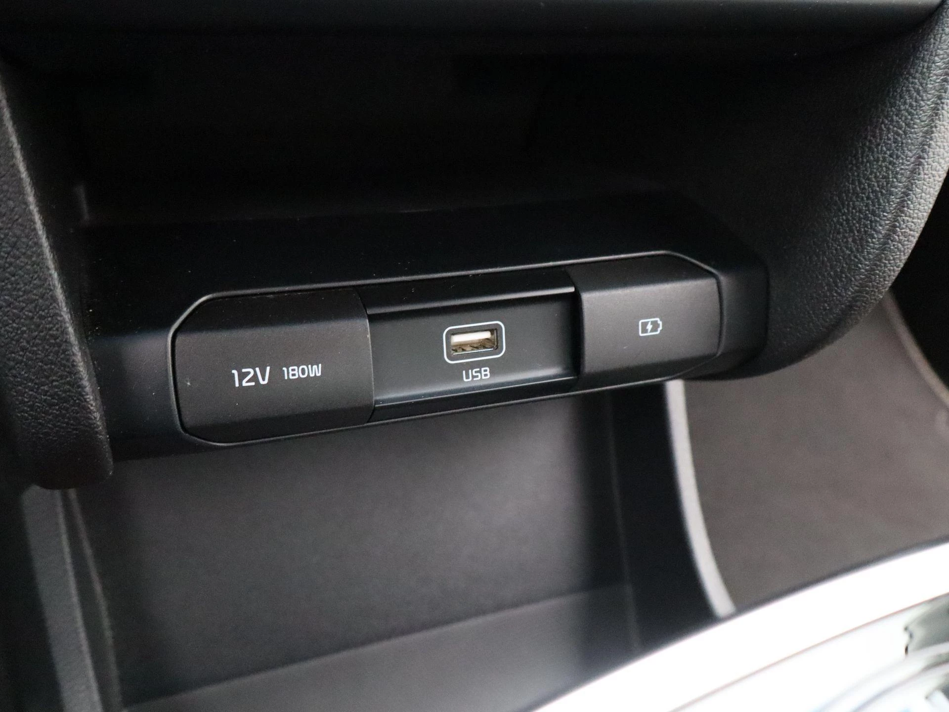 Kia-e-Niro-image-21