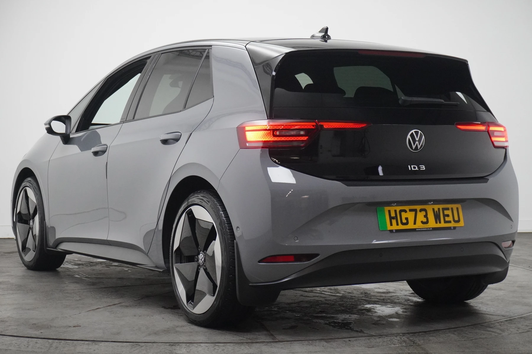 Volkswagen-ID.3-image-2