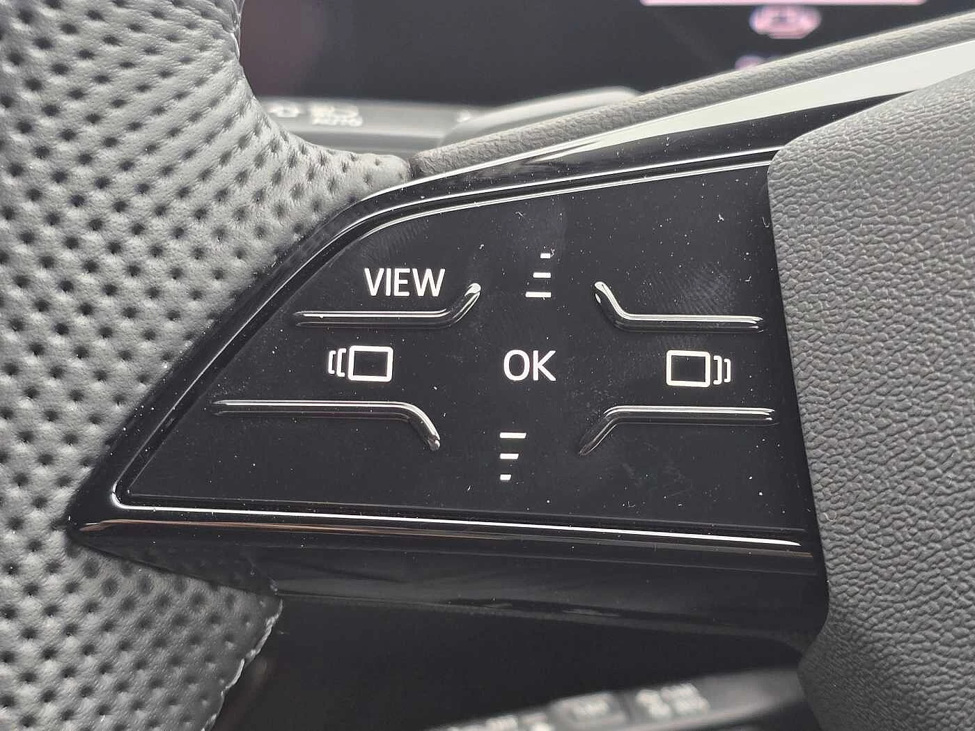 Audi-A6 Avant e-tron-image-31