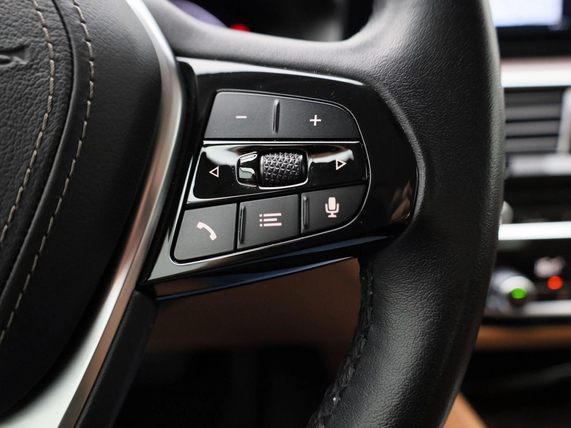 BMW-5 Reeks-image-17