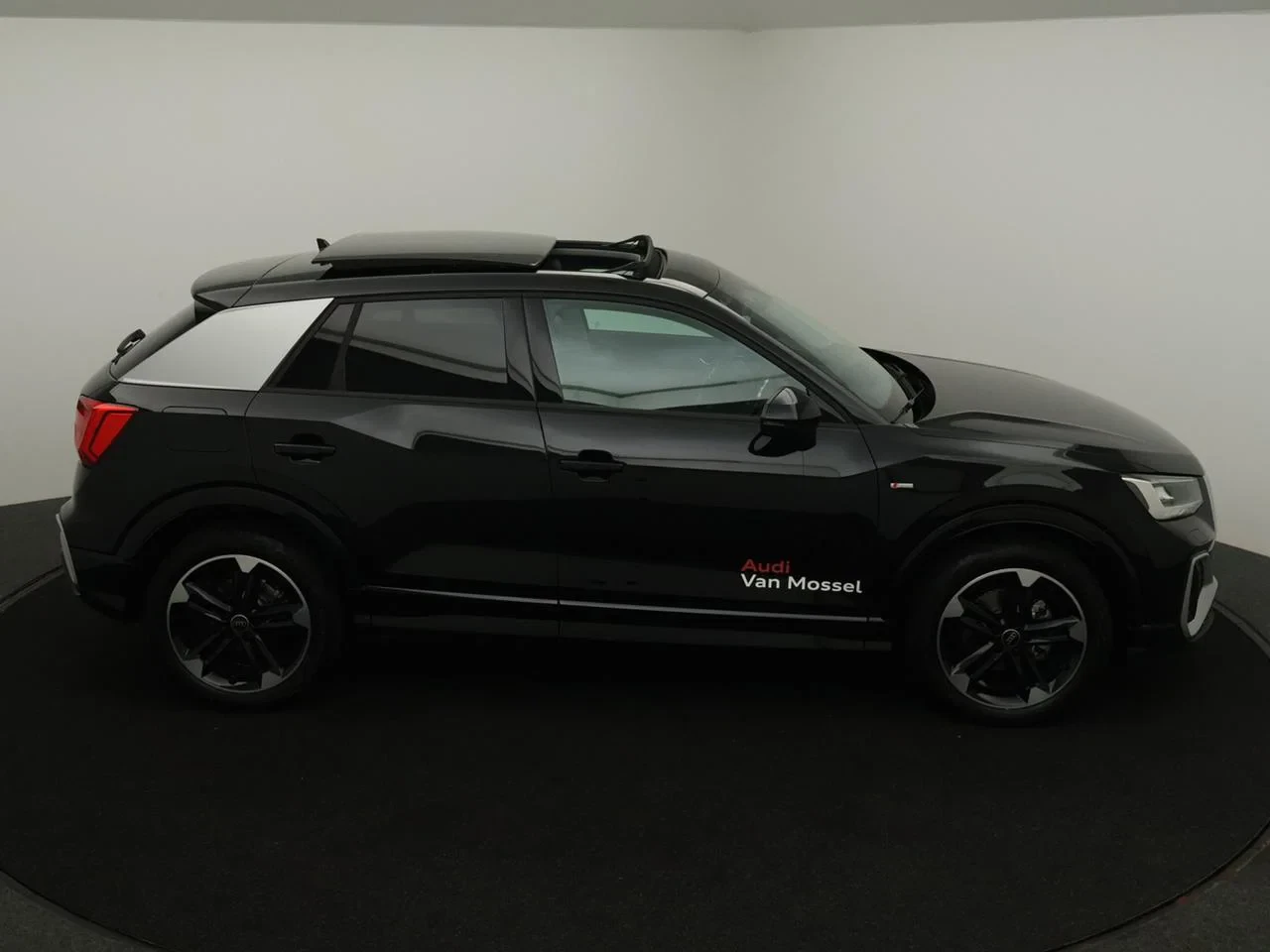 Audi-Q2-image-5