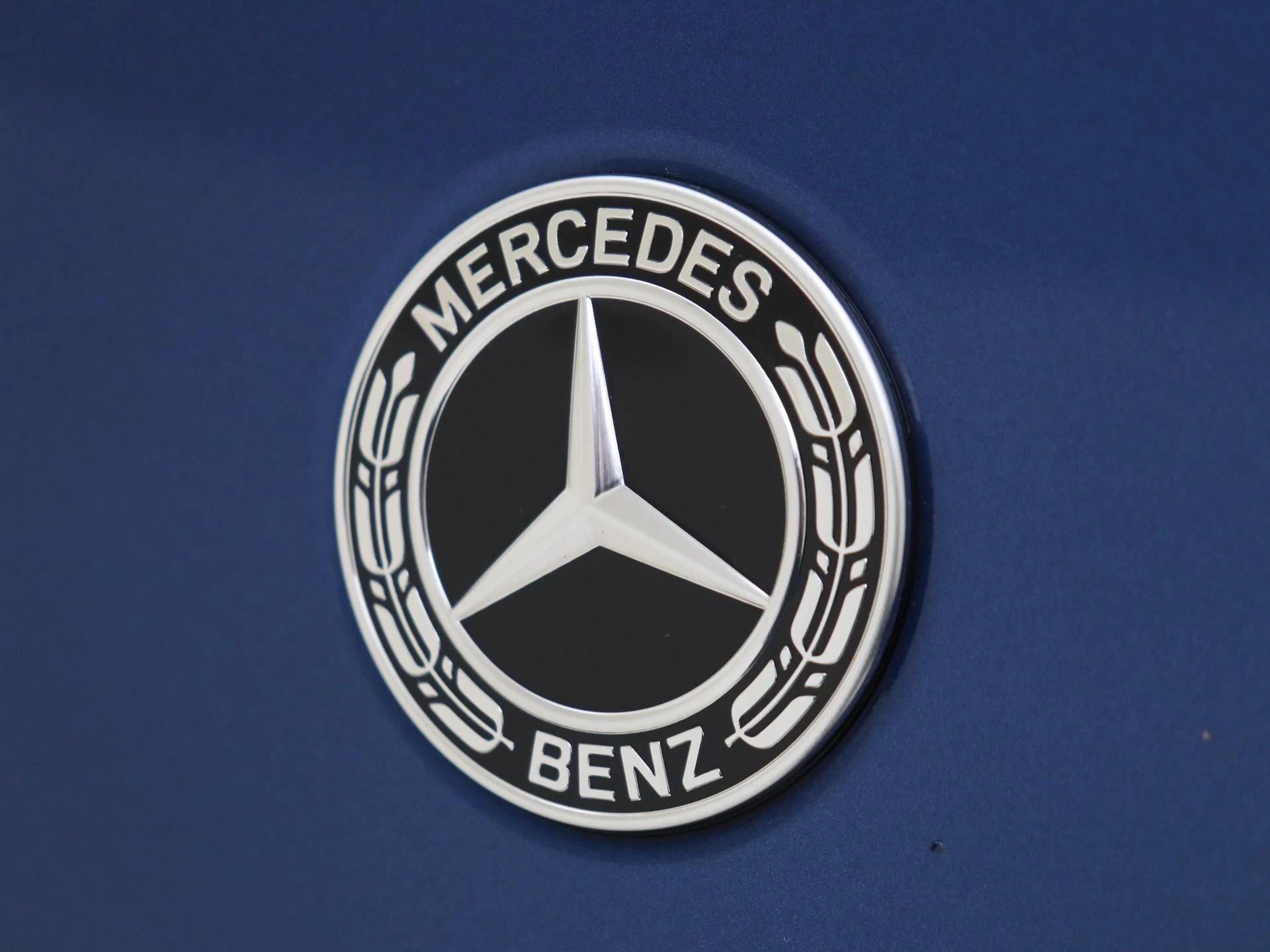 Mercedes-Benz-CLA-image-33