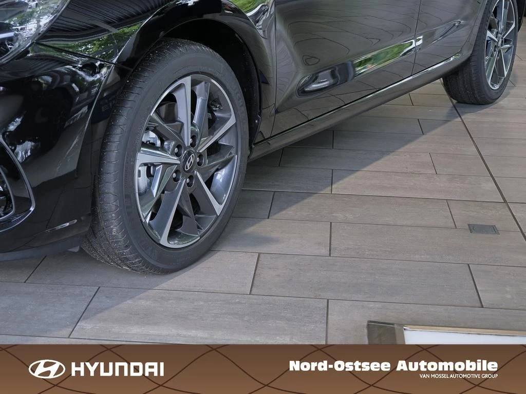 Hyundai i30 FL Kombi Advantage 2xKlima AUT DynLicht Kam.