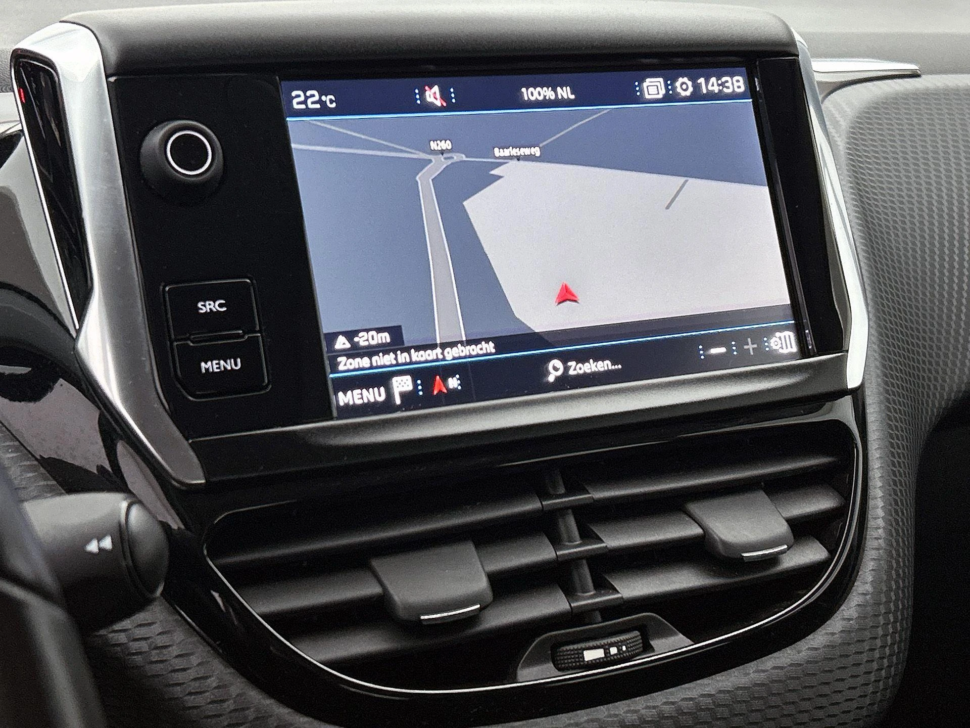 Peugeot-2008-image-25