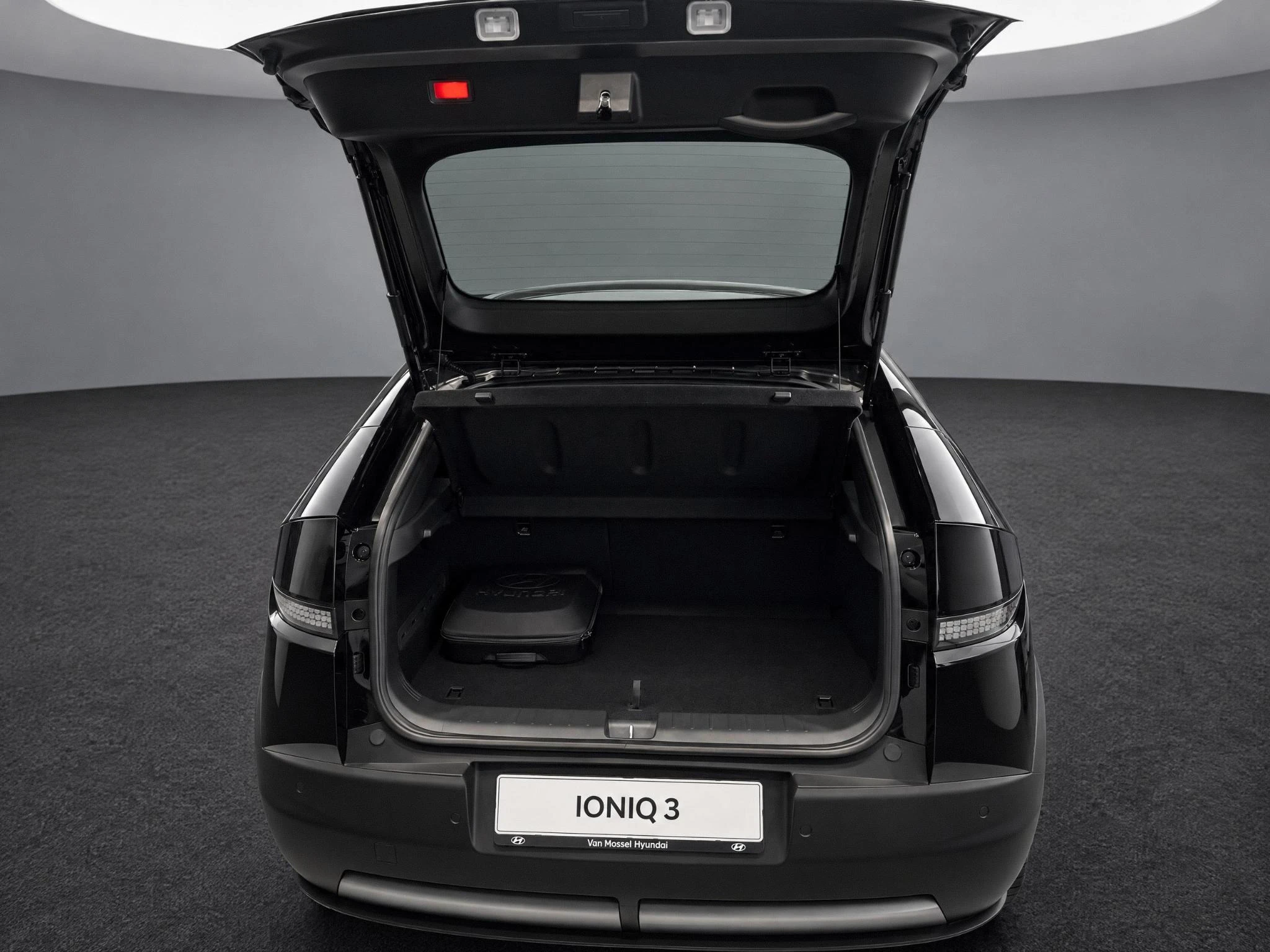Hyundai-IONIQ 3-image-8