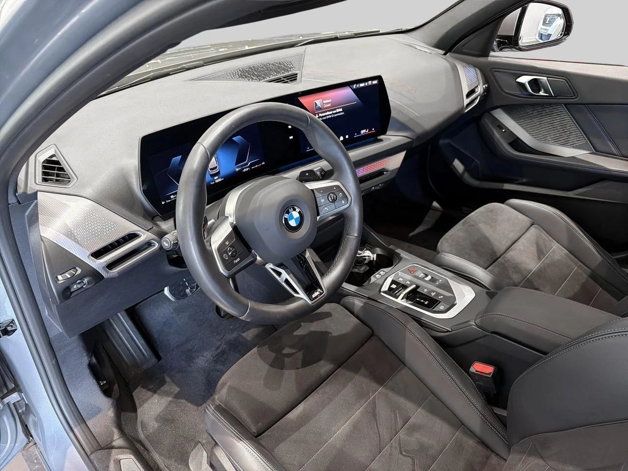 BMW-Série 1-image-8
