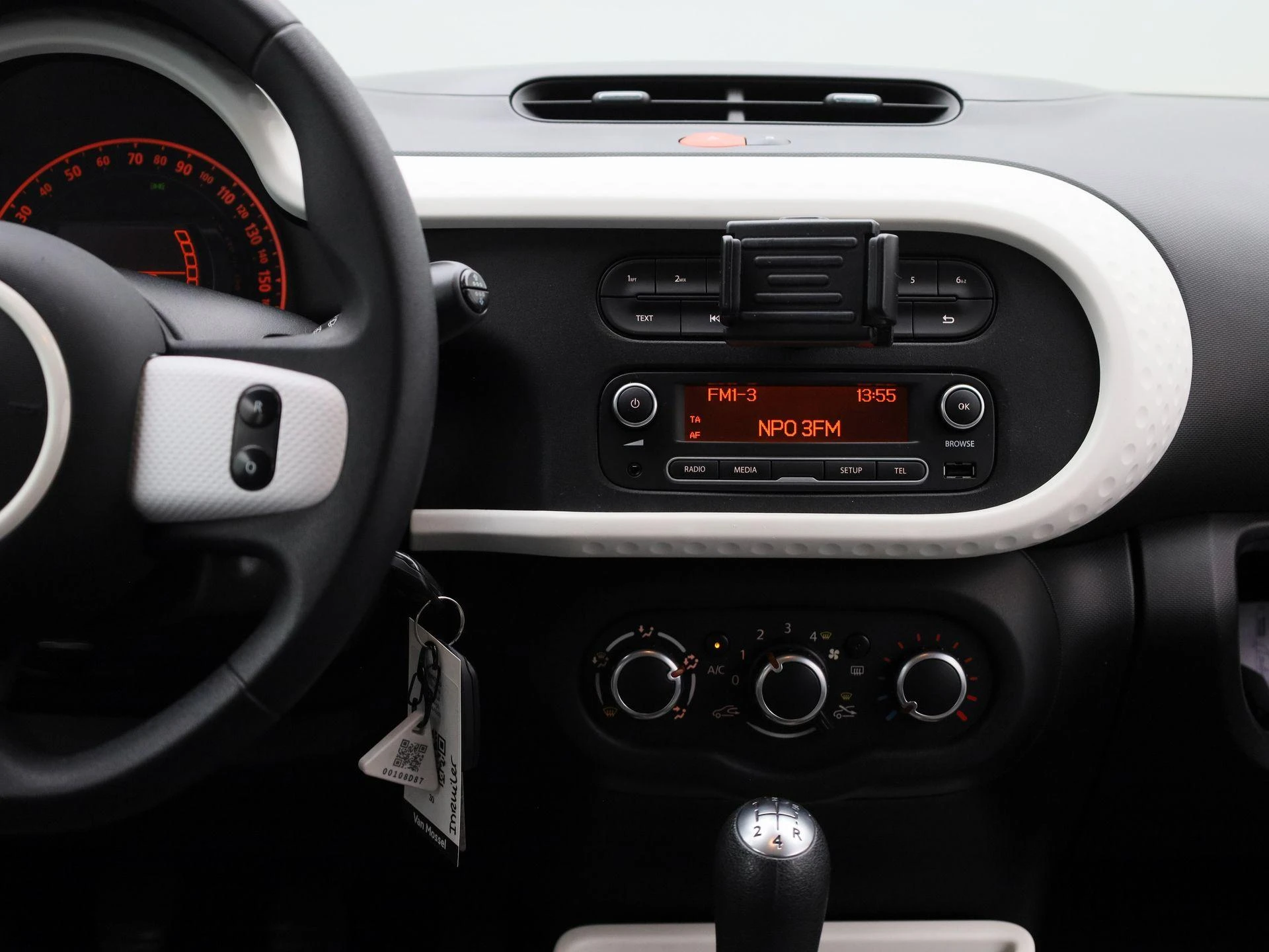 Renault-Twingo-image-7