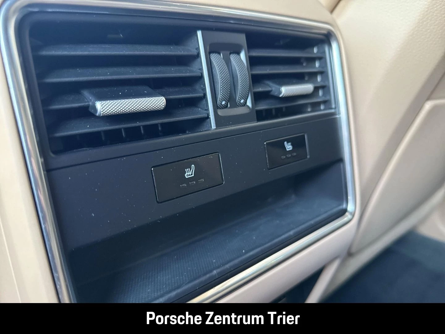 Porsche Cayenne InnoDrive LED-Matrix Soft-Close BOSE -