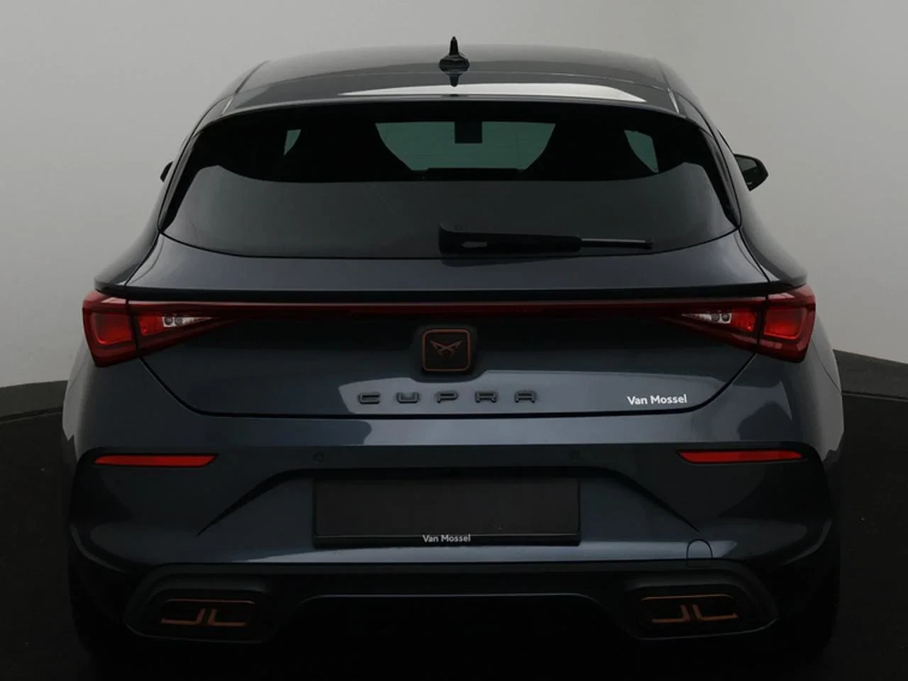 CUPRA-Leon-image-3