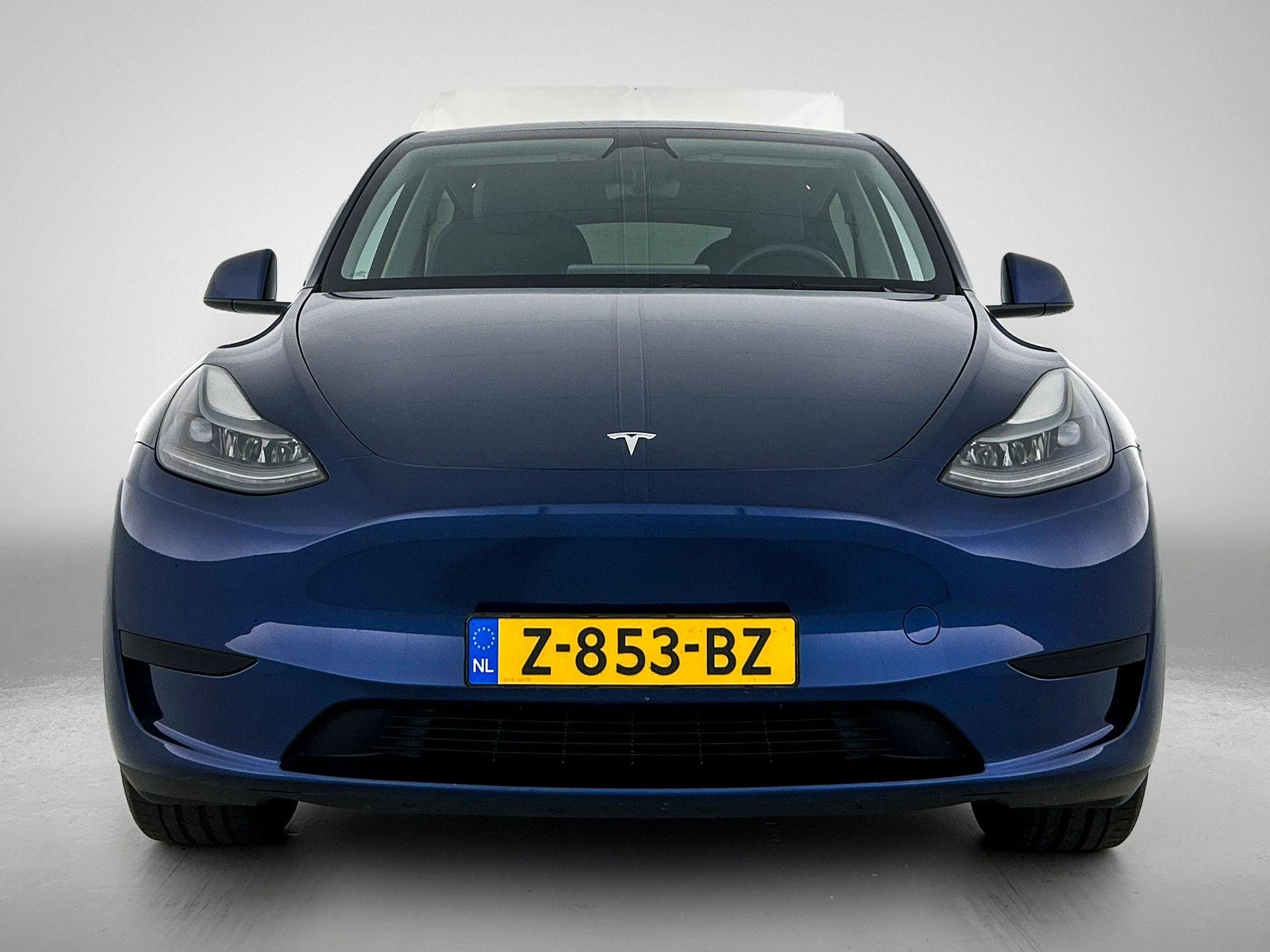 Tesla-Model Y-image-4