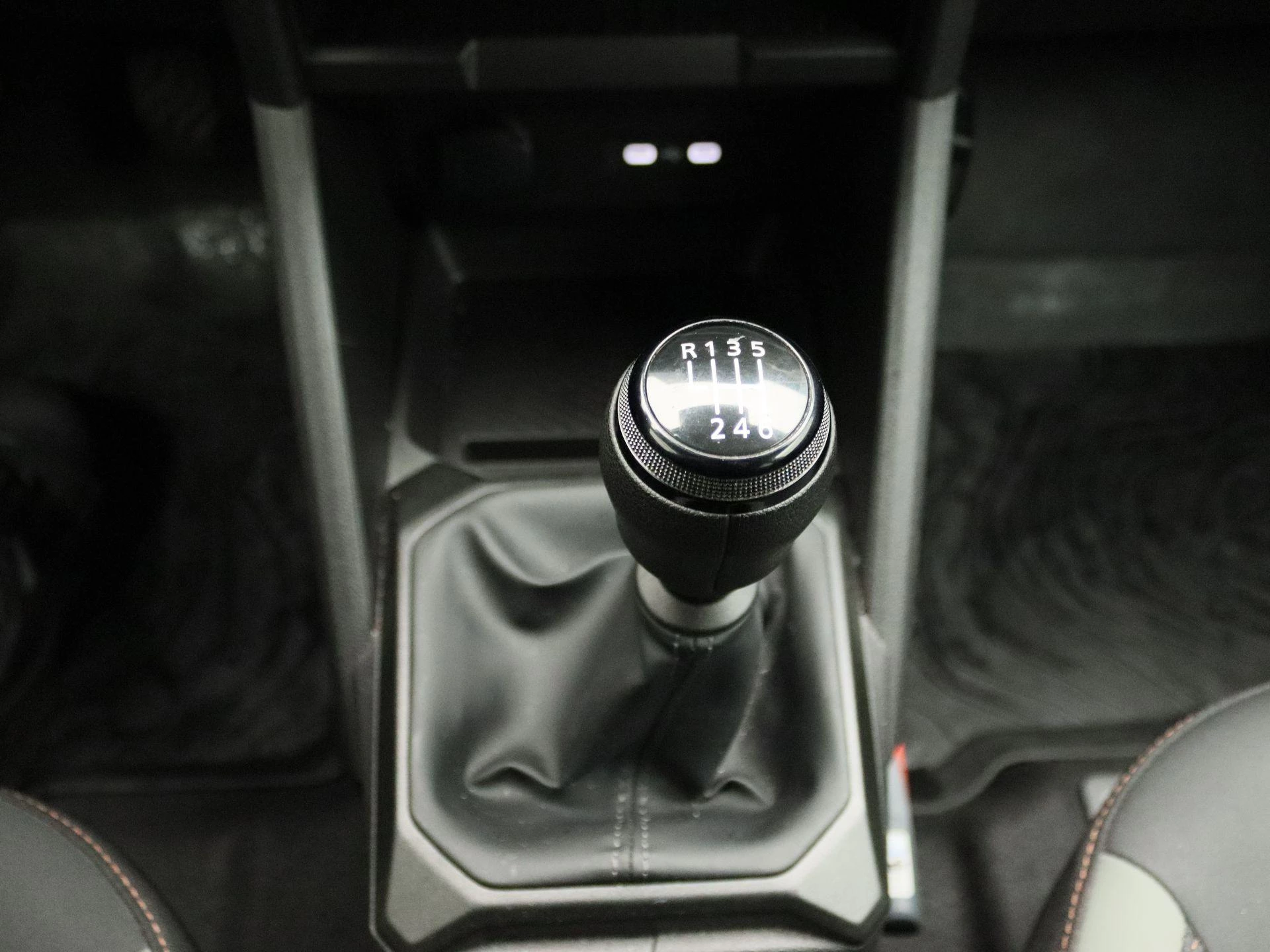 Dacia-Duster-image-10