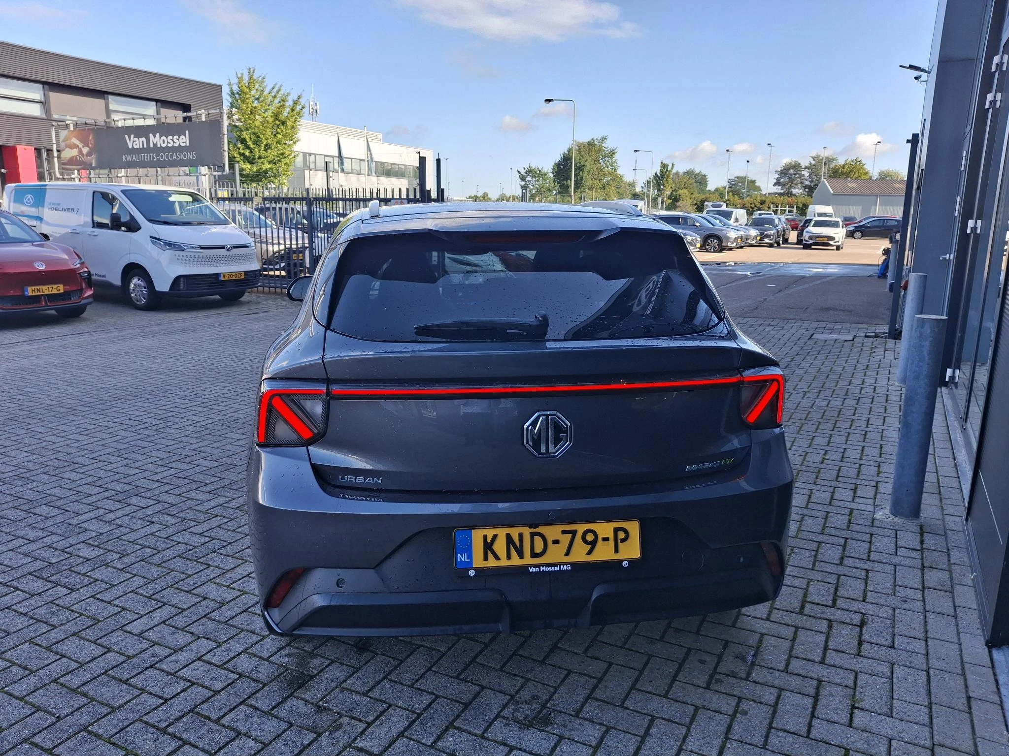 MG-MG4 EV Urban-image-4