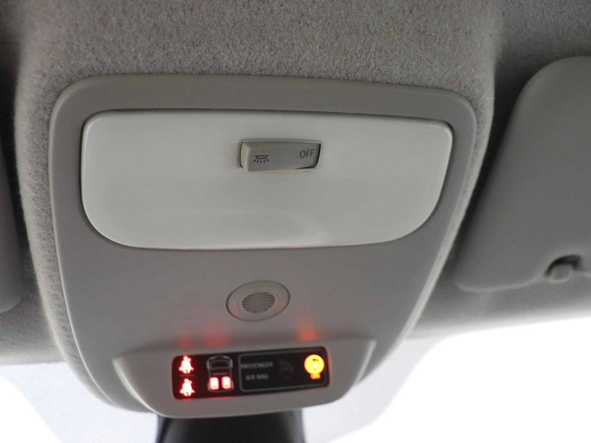 Renault-Twingo-image-19
