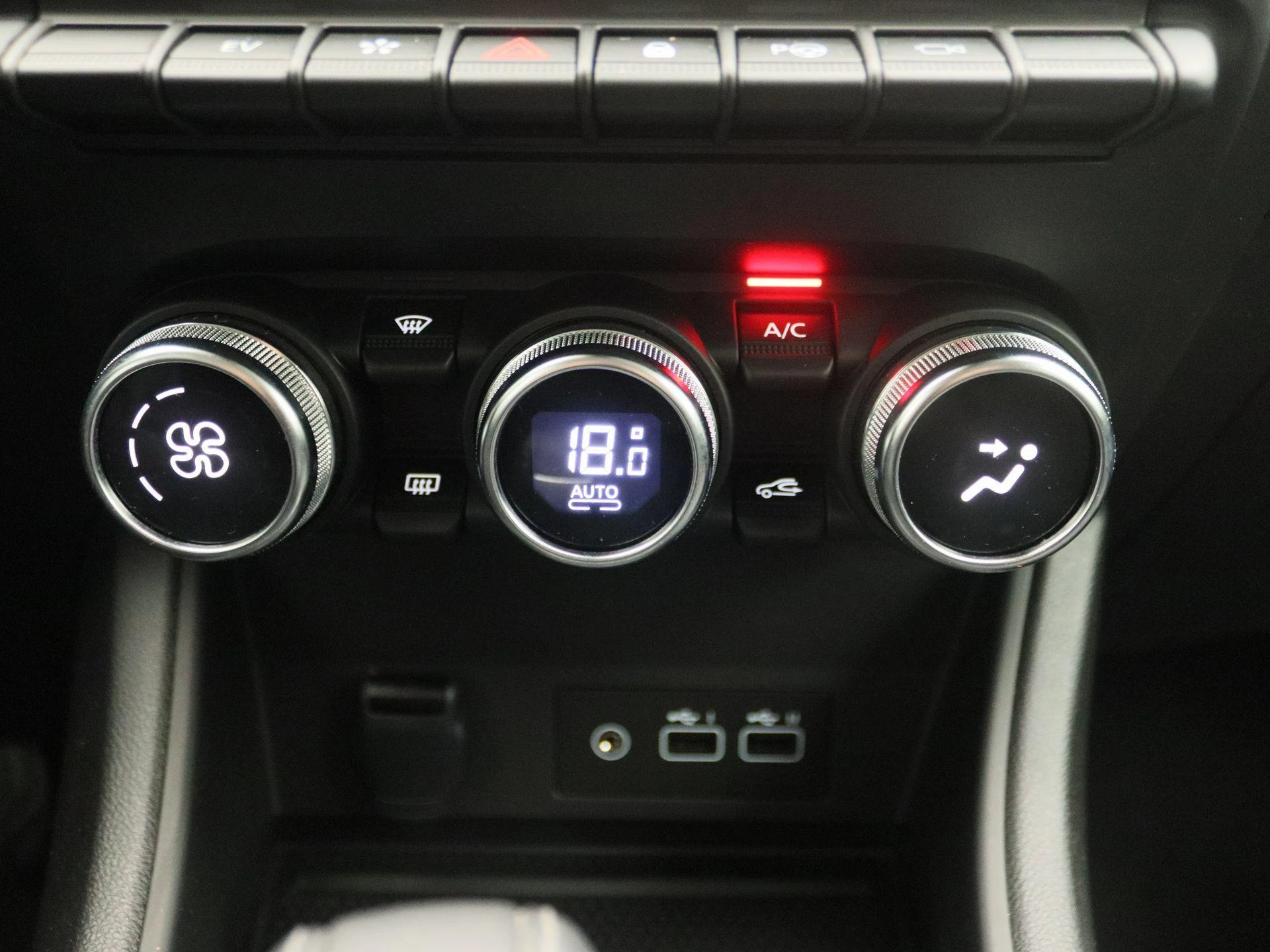Renault-Captur-image-9