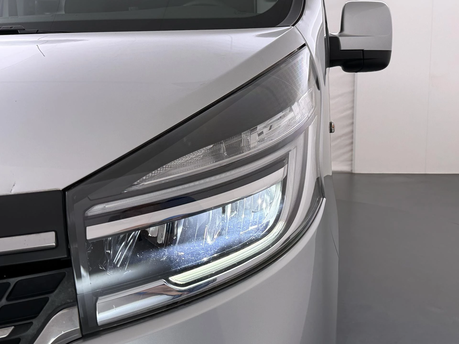 Renault-Trafic-image-13