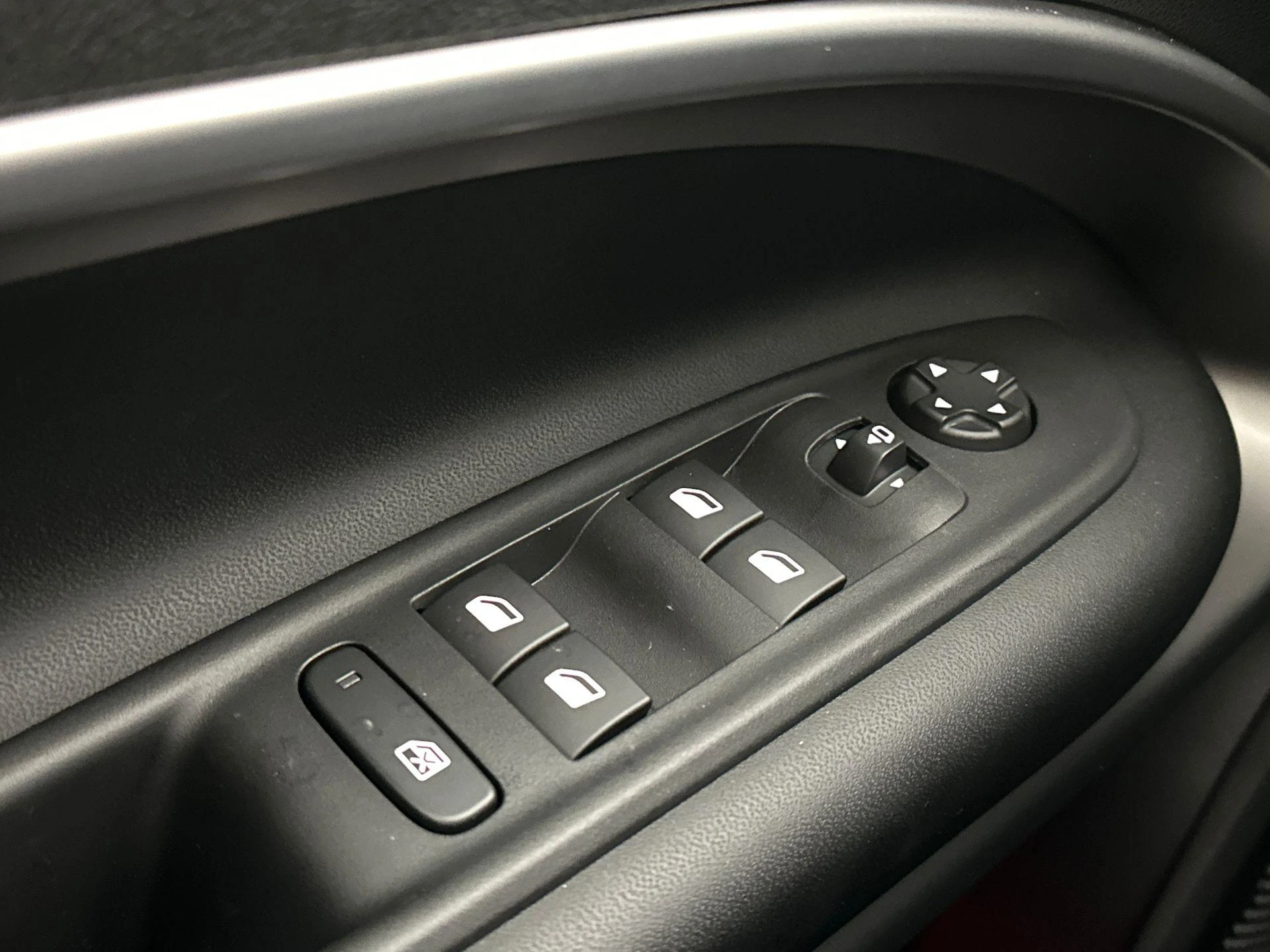 Jeep-Avenger-image-15