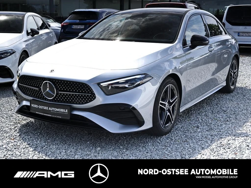 Mercedes-Benz A-Klasse 200 Limo AMG PANO NIGHT MBUX SHZ AMG Line