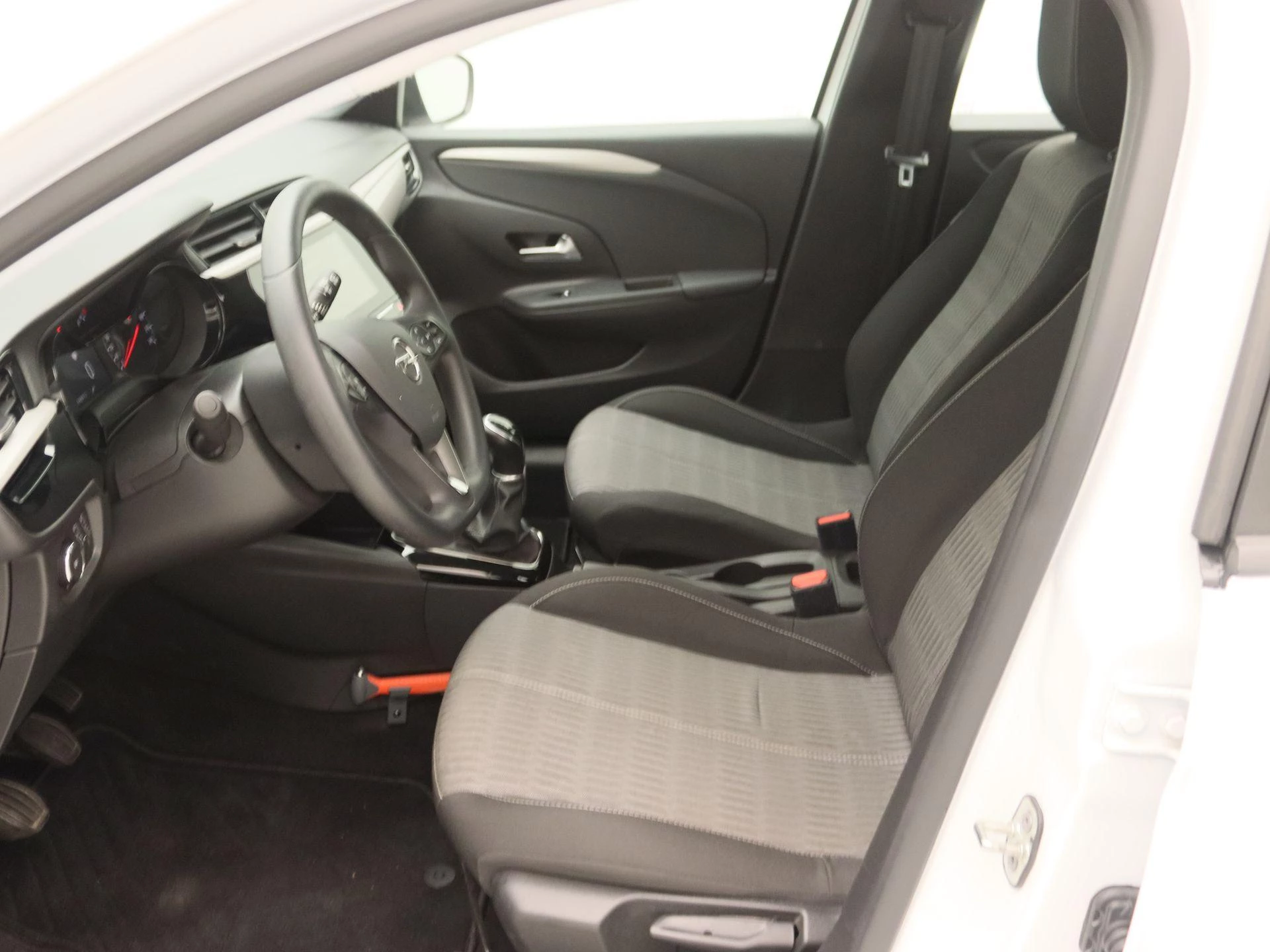 Opel-Corsa-image-11