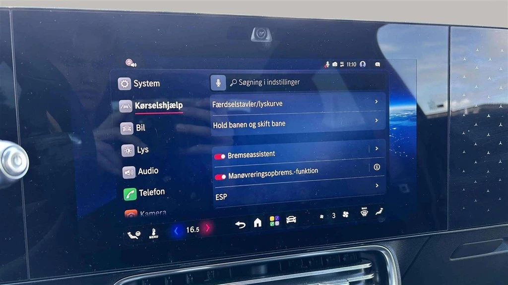Mercedes-Benz-CLA-image-17