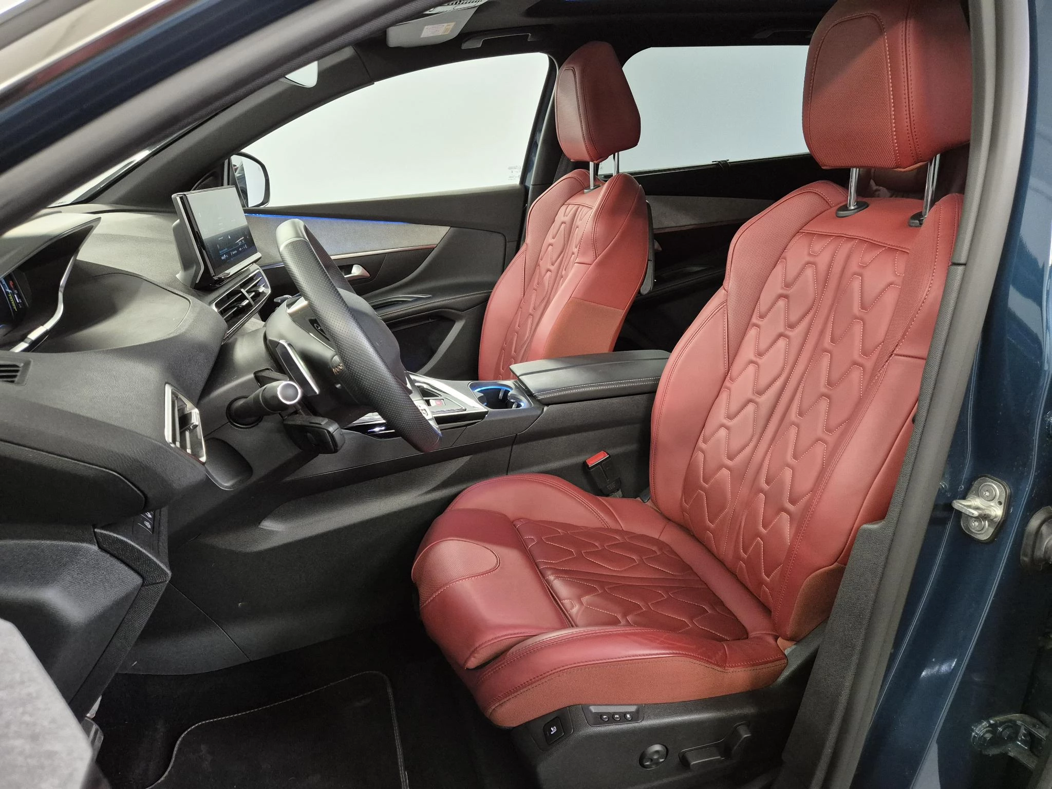 Peugeot 5008 GT 1.2 131PK Mild Hybrid