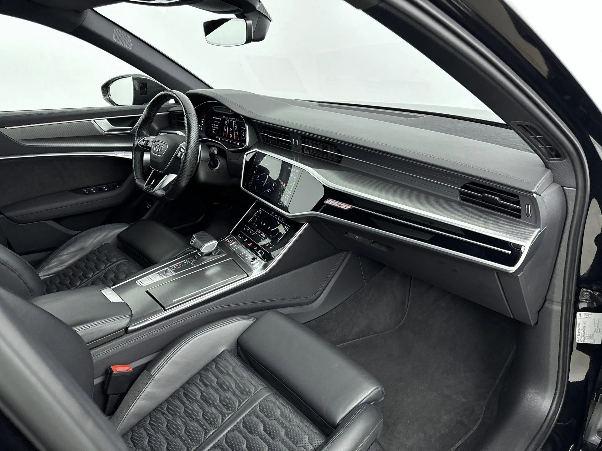 Audi-RS6-image-6