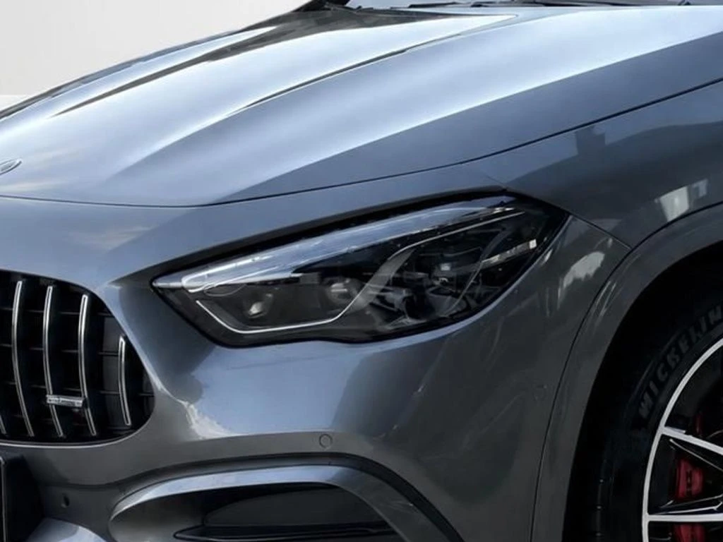 Mercedes-AMG-GLA 45 S AMG-image-4