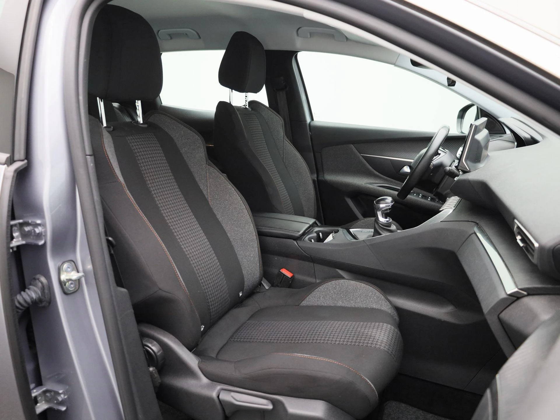 Peugeot-3008-image-28